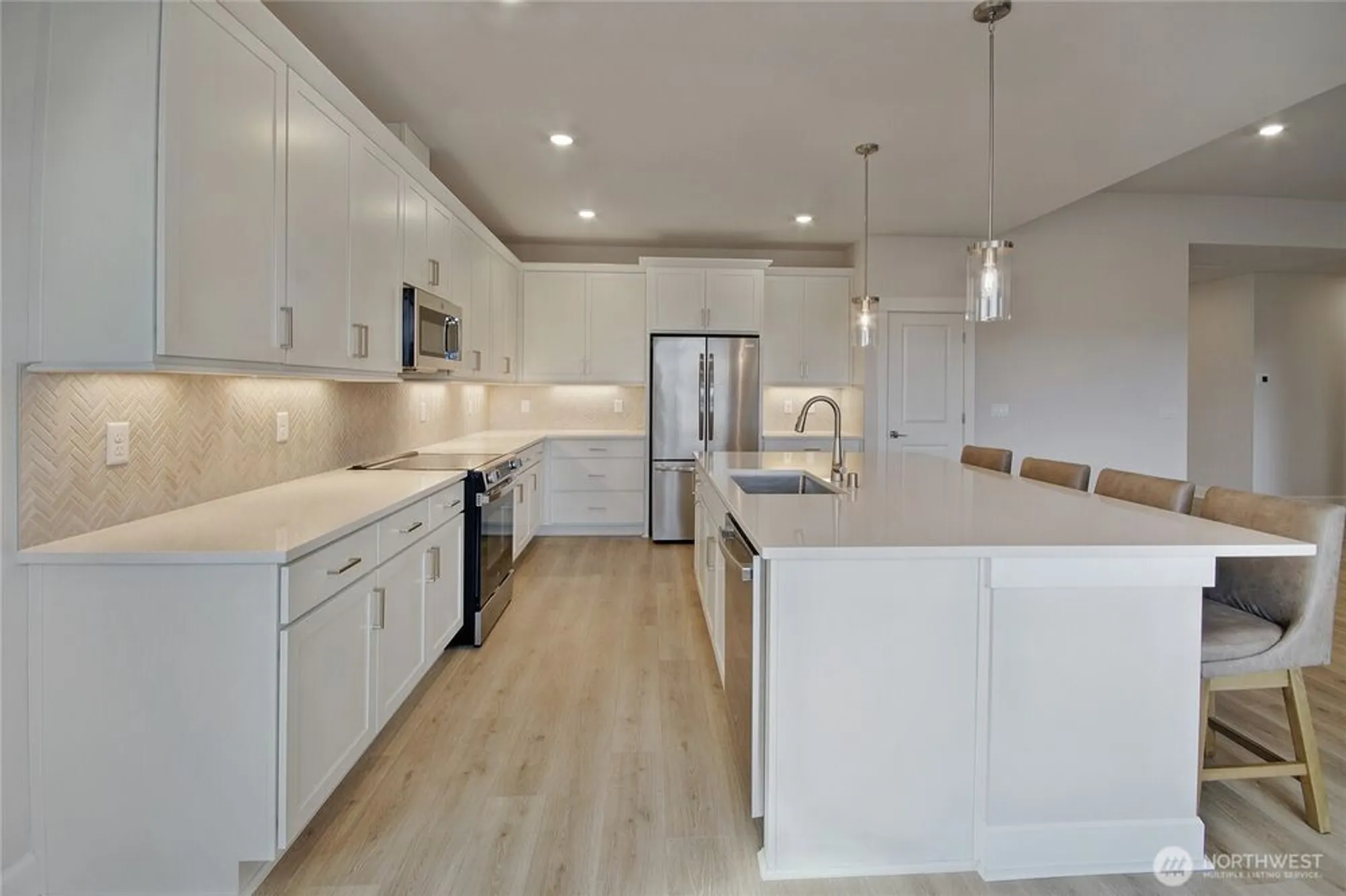 Property Slideshow image 11 of 39 | 9242 nootka ct se, Olympia, WA, 98513