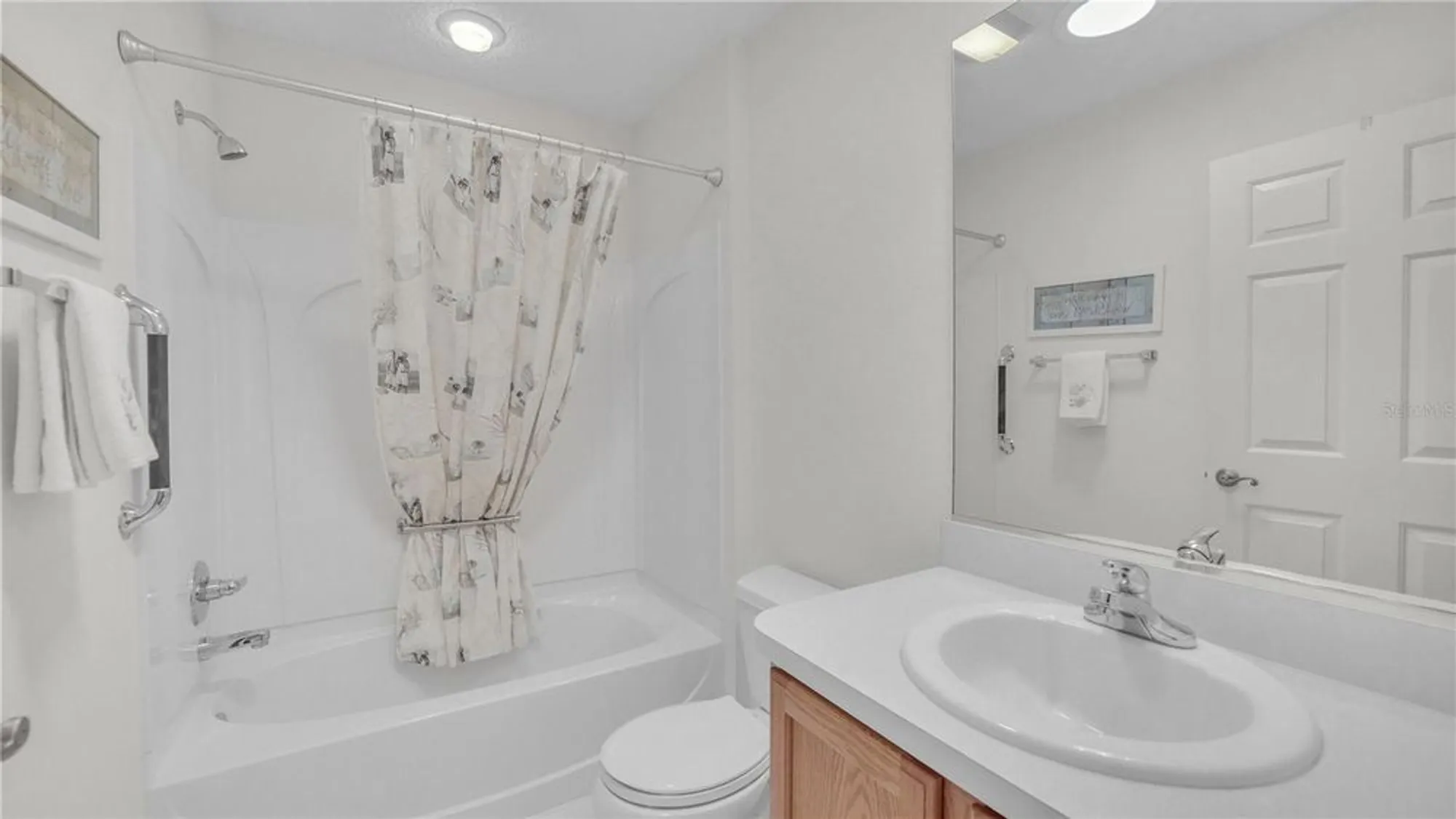 Property Slideshow image 22 of 34 | 7796 se 168th lone oak loop, The Villages, FL, 32162