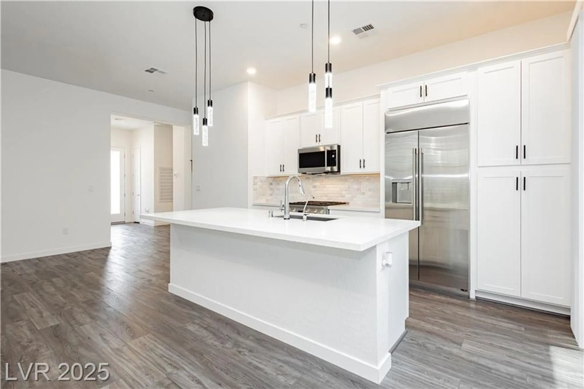 Property Slideshow image 11 of 45 | 901 allister fields ln, Las Vegas, NV, 89138