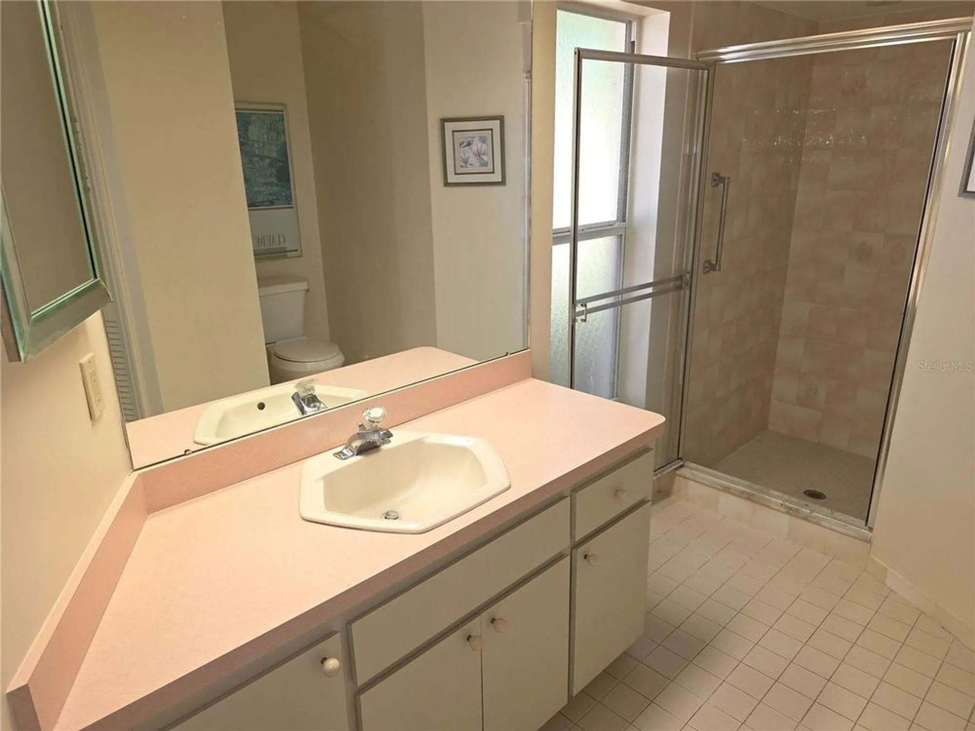 Property Slideshow image 18 of 37 | 9168 southern comfort ct, Weeki Wachee, FL, 34613