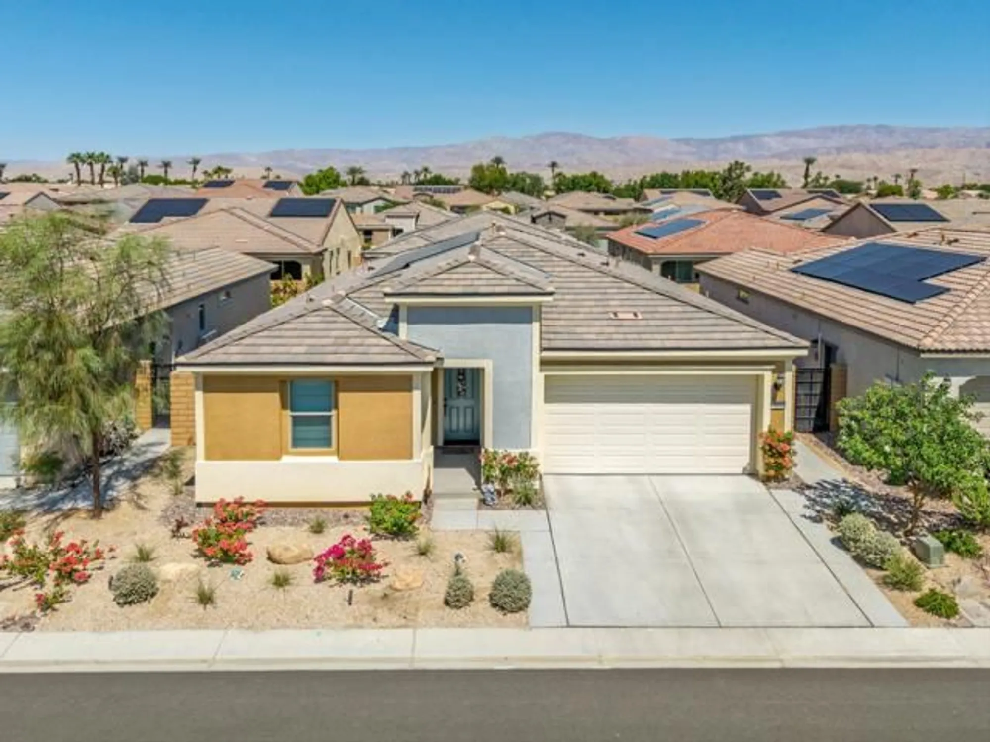 Property Slideshow image 9 of 47 | 78818 ballare pkwy, Palm Desert, CA, 92211
