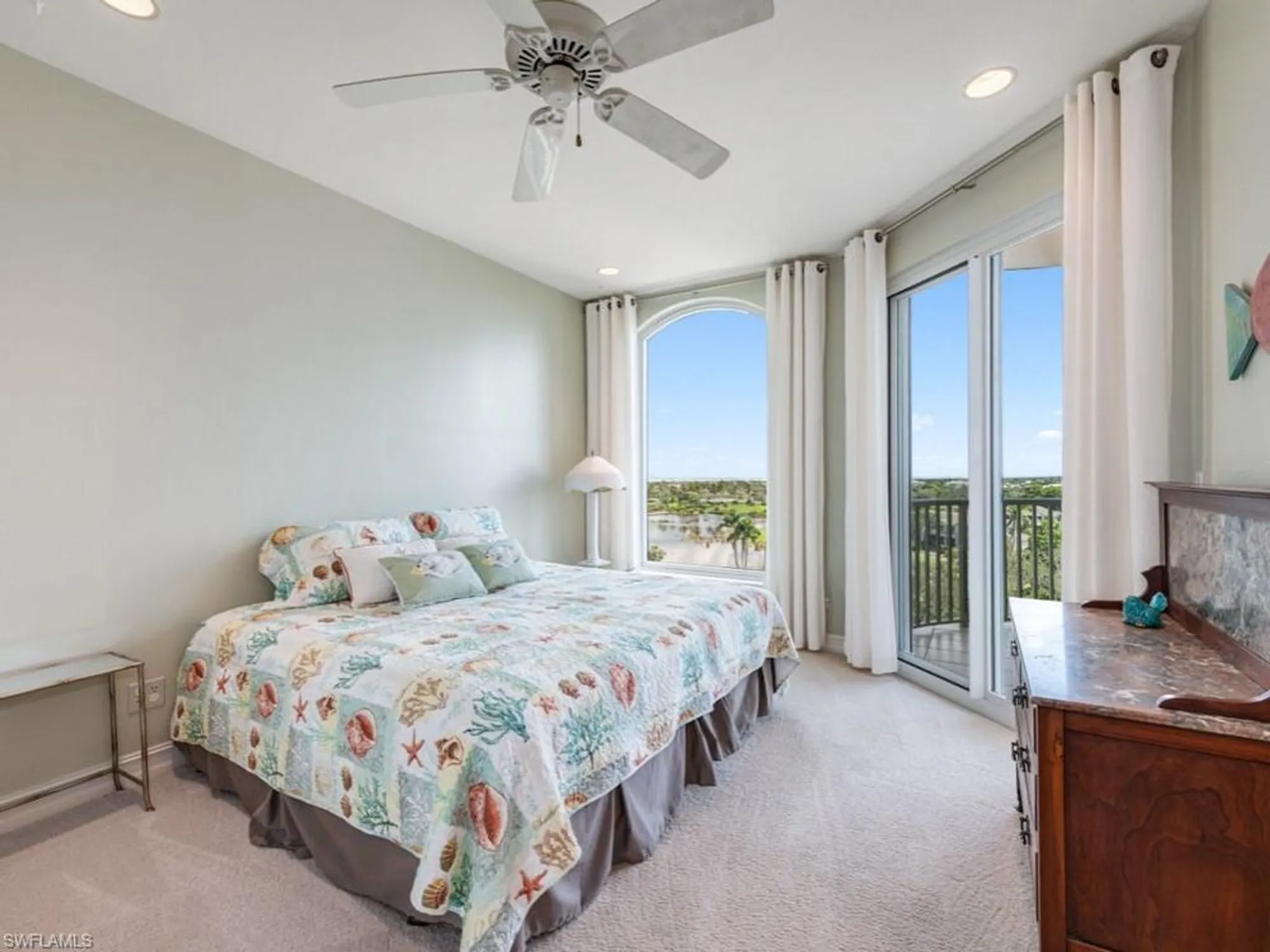 Property Slideshow image 20 of 46 | 4811 island pond ct 705, Bonita Springs, FL, 34134