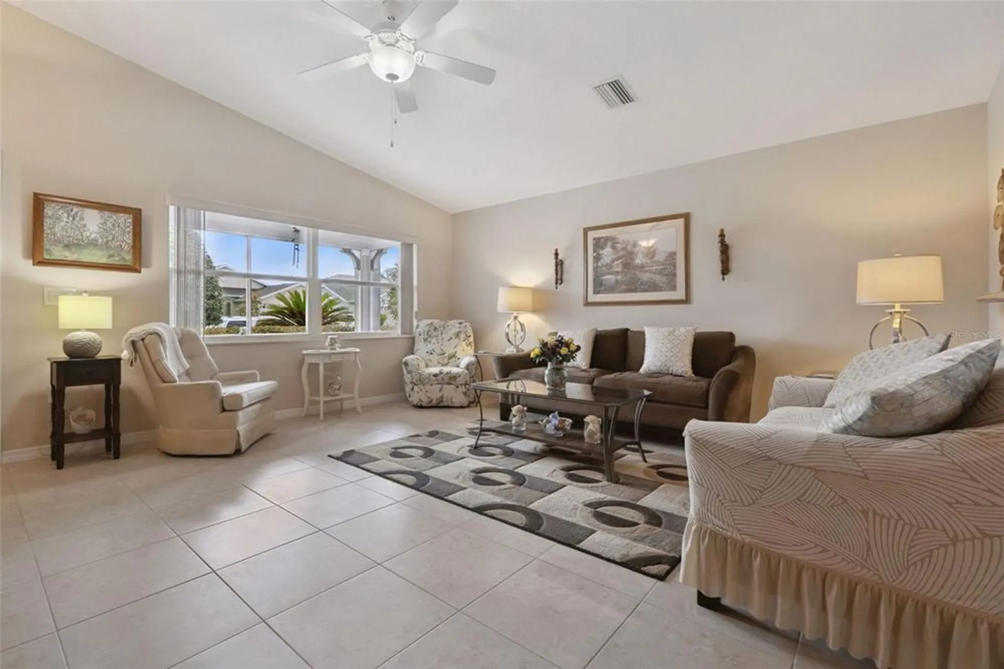 Property Slideshow image 10 of 62 | 4033 arlington ridge blvd, Leesburg, FL, 34748