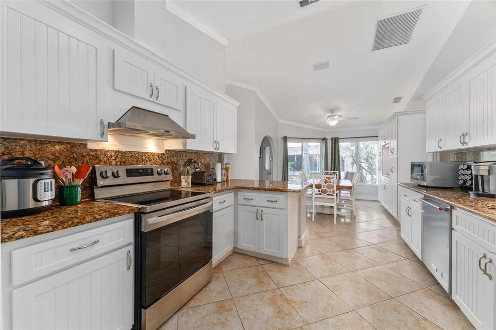 Property Slideshow image 8 of 35 | 8447 se 137th loop, Summerfield, FL, 34491