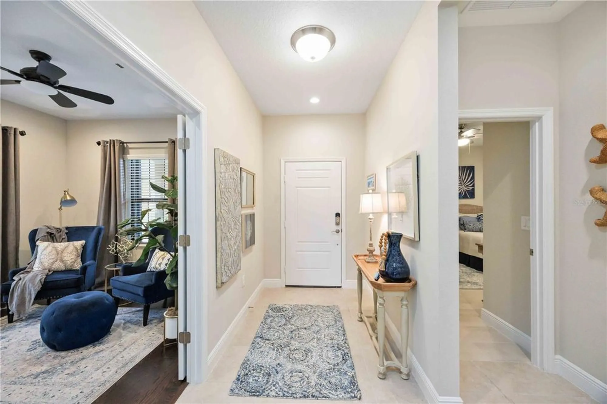 Property Slideshow image 9 of 70 | 21625 avon park ct, Venice, FL, 34293