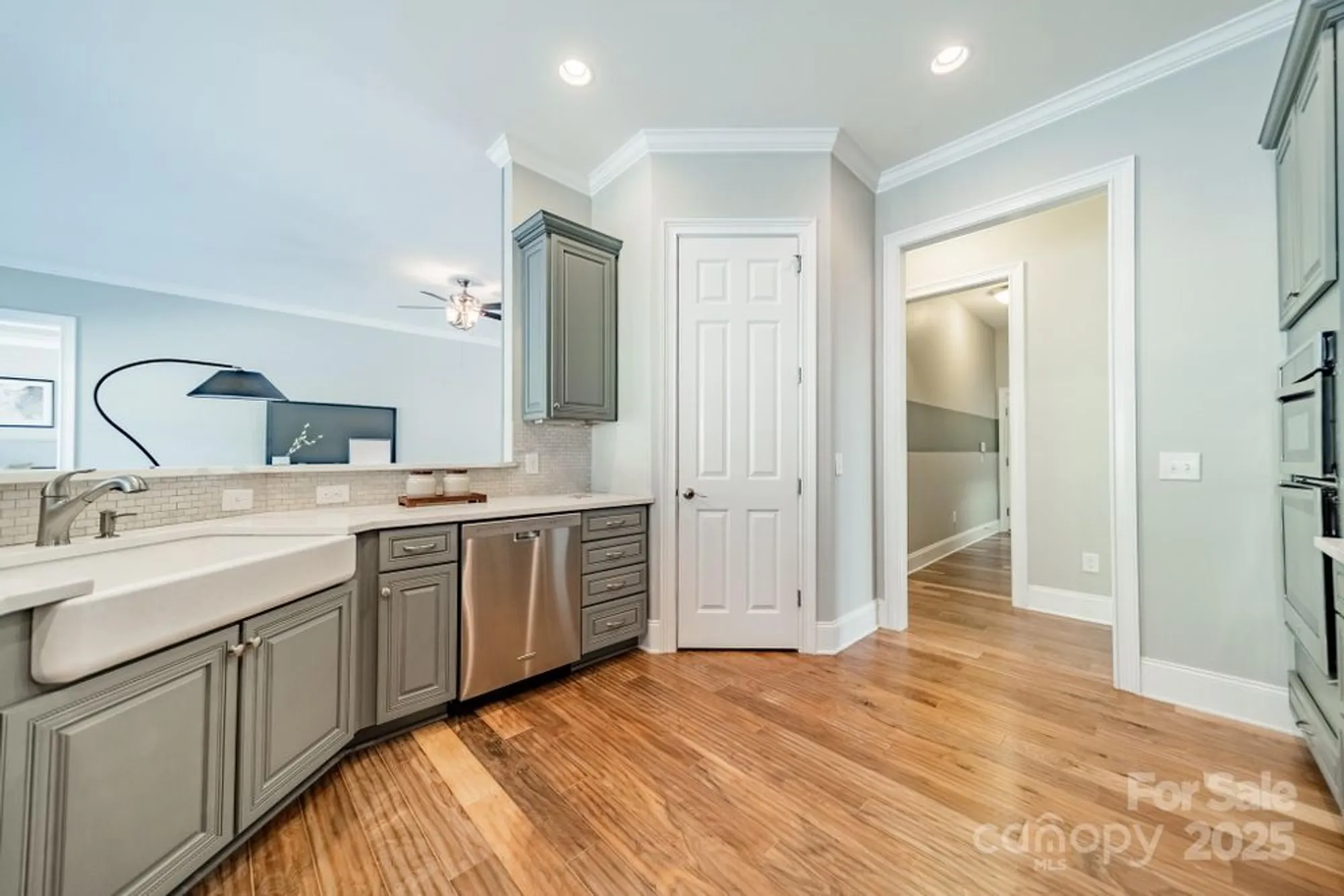 Property Slideshow image 24 of 44 | 15016 high bluff ct, Charlotte, NC, 28278