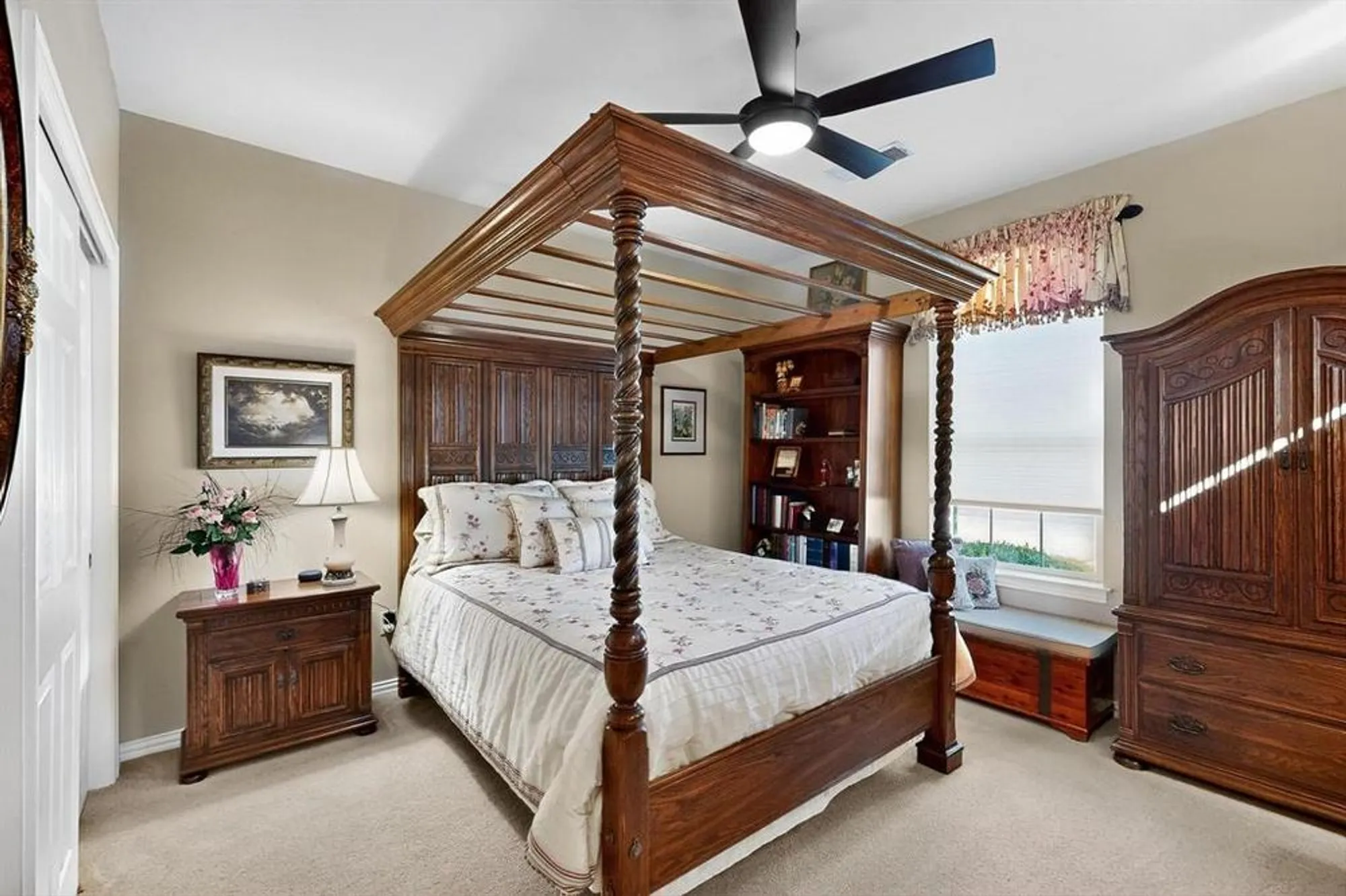 Property Slideshow image 15 of 28 | 9517 crestview dr, Denton, TX, 76207