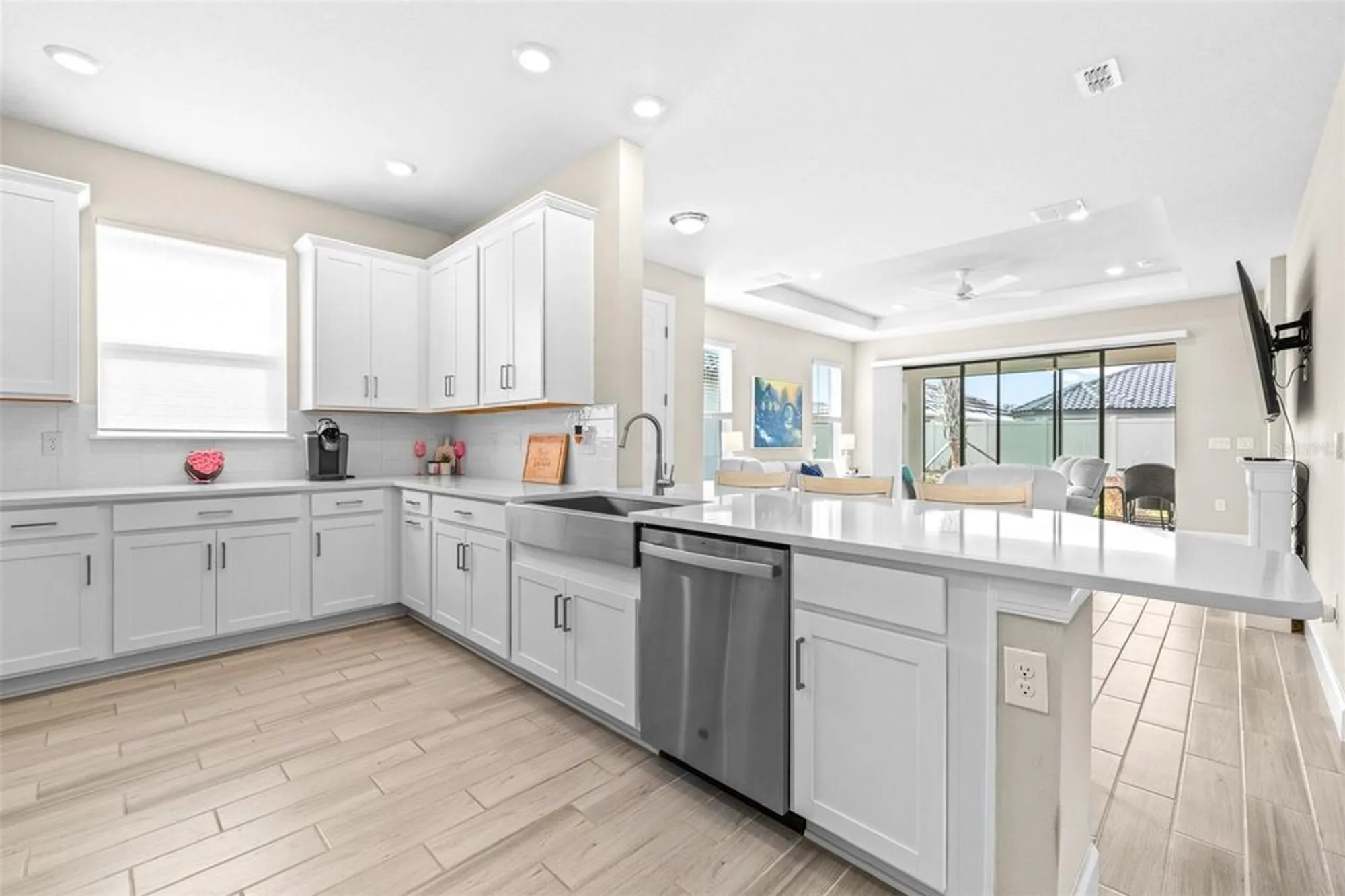 Property Slideshow image 24 of 60 | 4639 garofalo rd, Wesley Chapel, FL, 33543