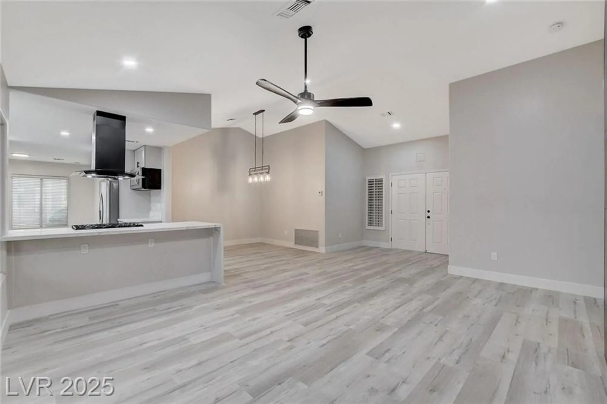 Property Slideshow image 6 of 39 | 3104 hayden ct, Las Vegas, NV, 89134