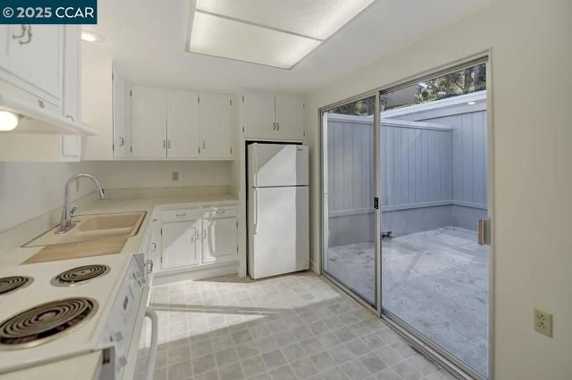 Property Slideshow image 10 of 45 | 1137 stanley dollar dr 5, Walnut Creek, CA, 94595