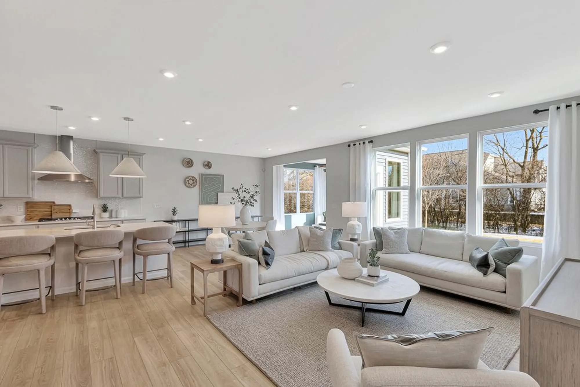 Property Slideshow image 9 of 17 | 3190 peyton cir, Aurora, IL, 60503