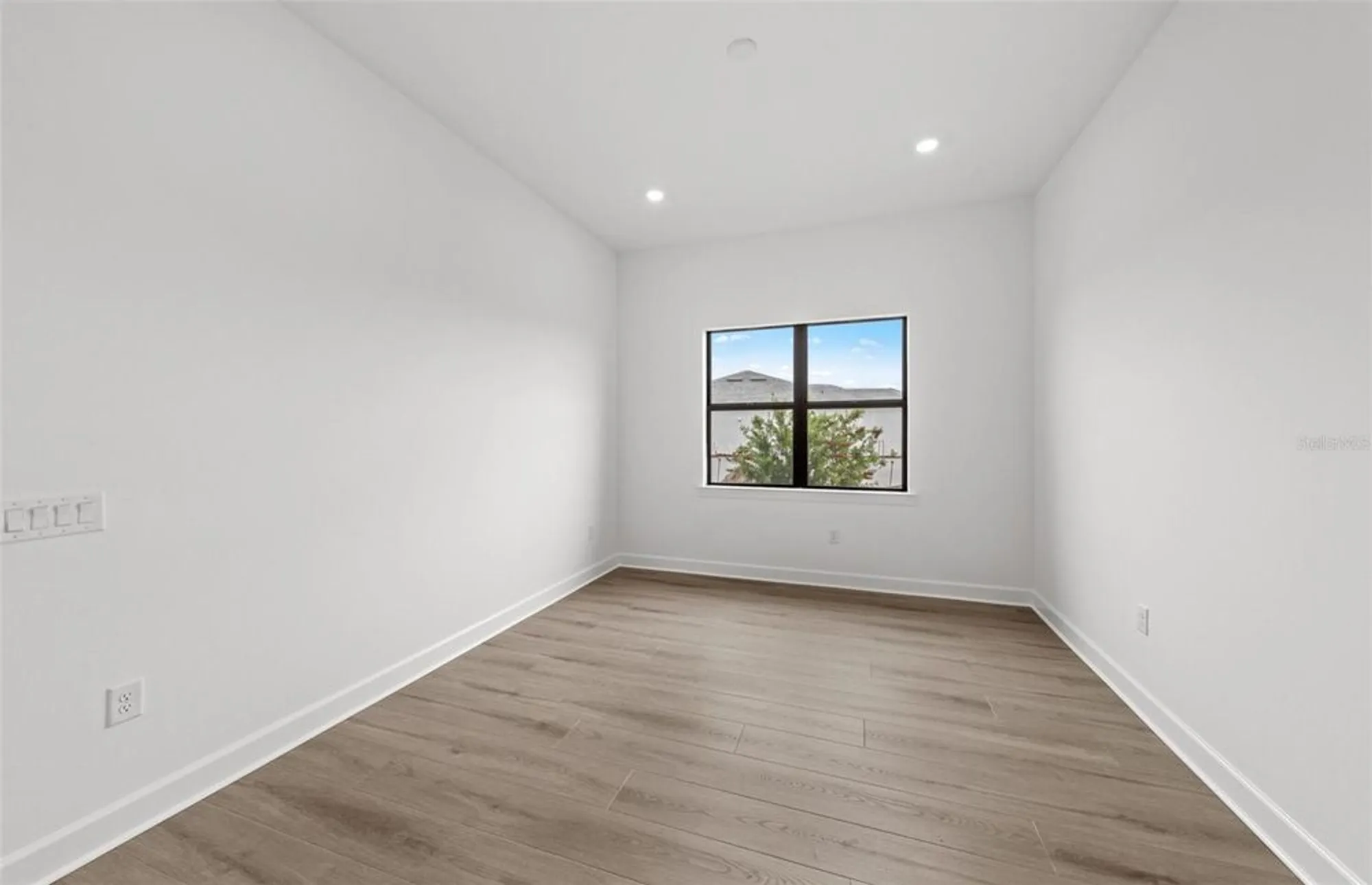 Property Slideshow image 21 of 30 | 4834 empire landing run, Lakewood Ranch, FL, 34211