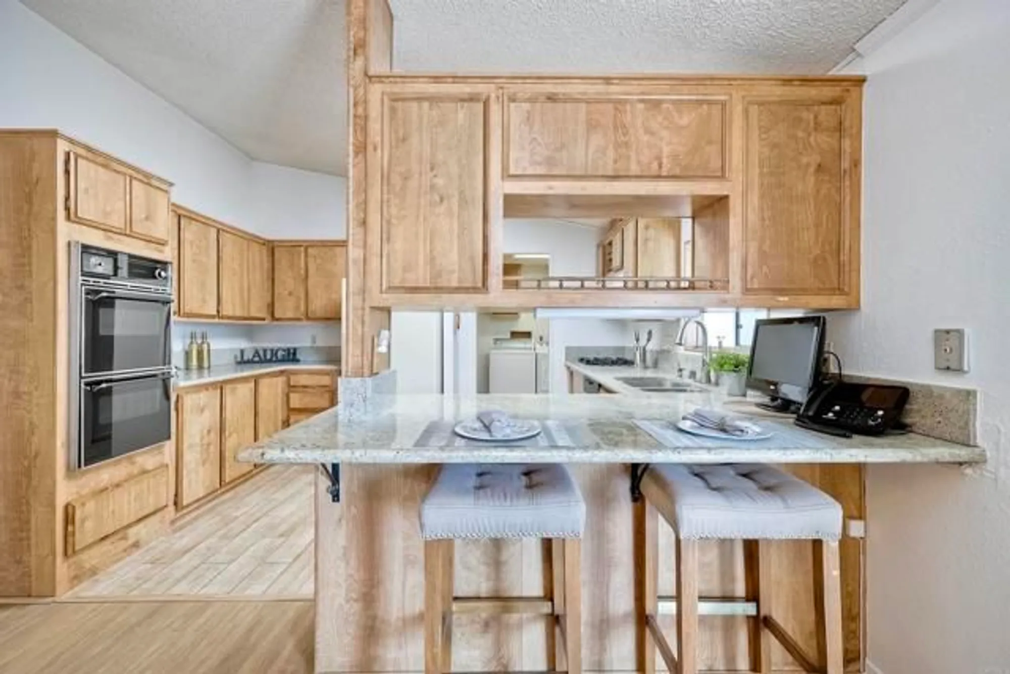 Property Slideshow image 8 of 42 | 1146 via santa paulo, Vista, CA, 92081