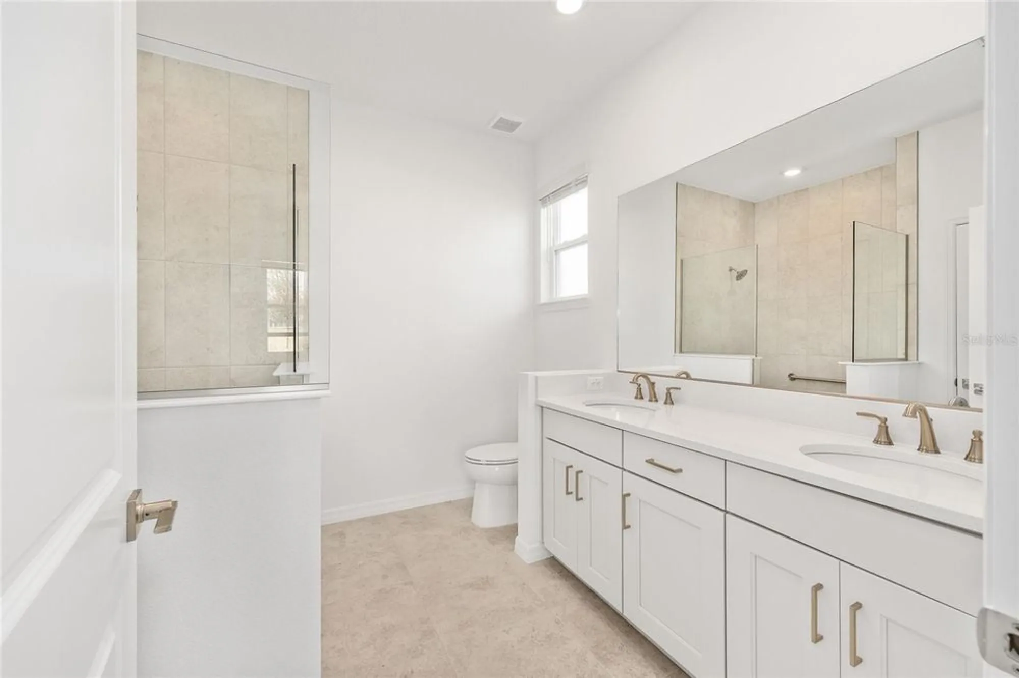 Property Slideshow image 27 of 36 | 10377 sw 106th ct, Ocala, FL, 34481