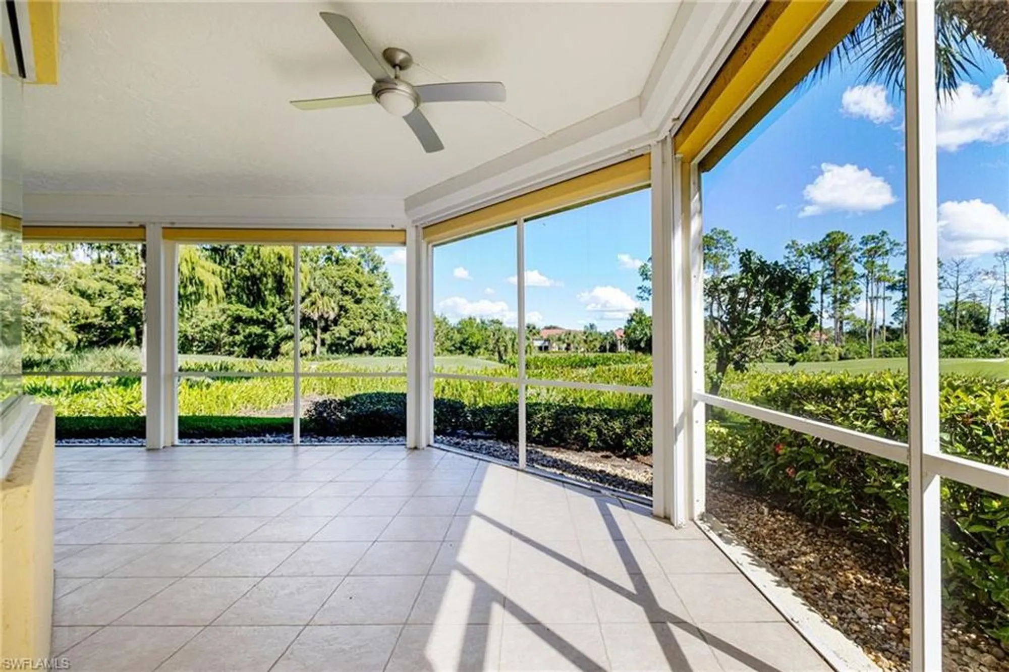 Property Slideshow image 19 of 37 | 20211 burnside pl 203, Estero, FL, 33928