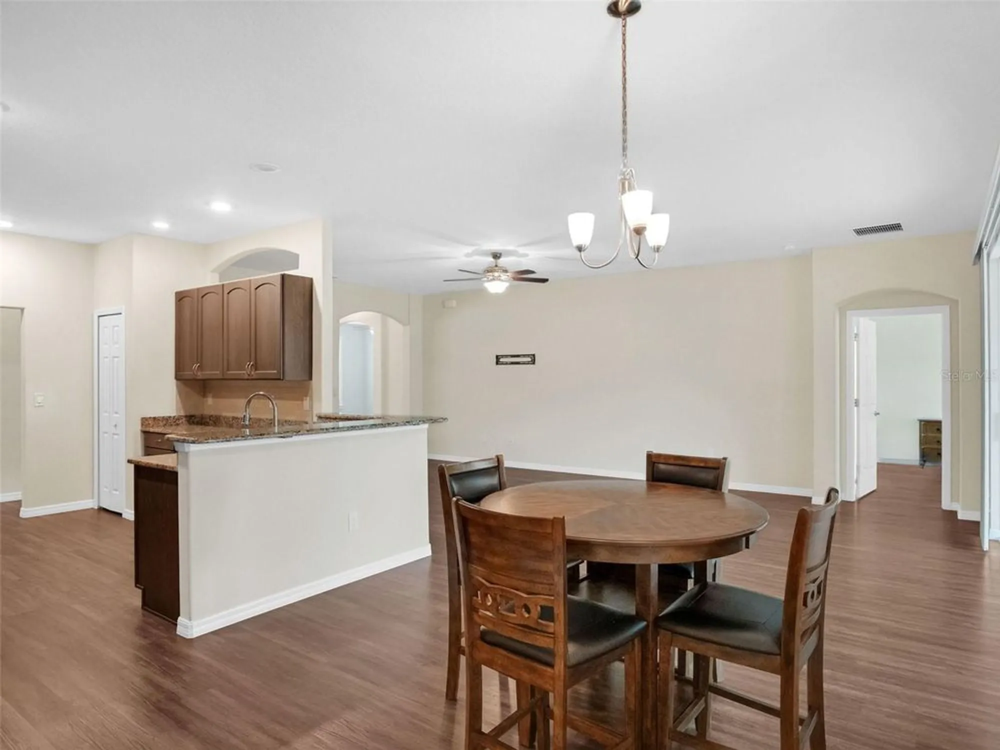 Property Slideshow image 10 of 45 | 4411 winchester ct, Leesburg, FL, 34748