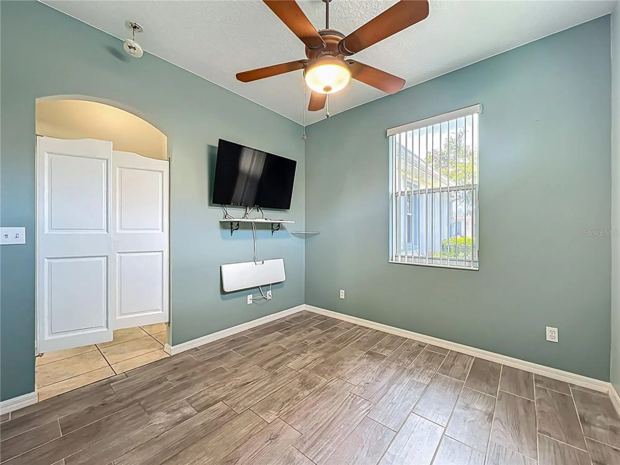 Property Slideshow image 23 of 53 | 1219 huntington greens dr, Sun City Center, FL, 33573