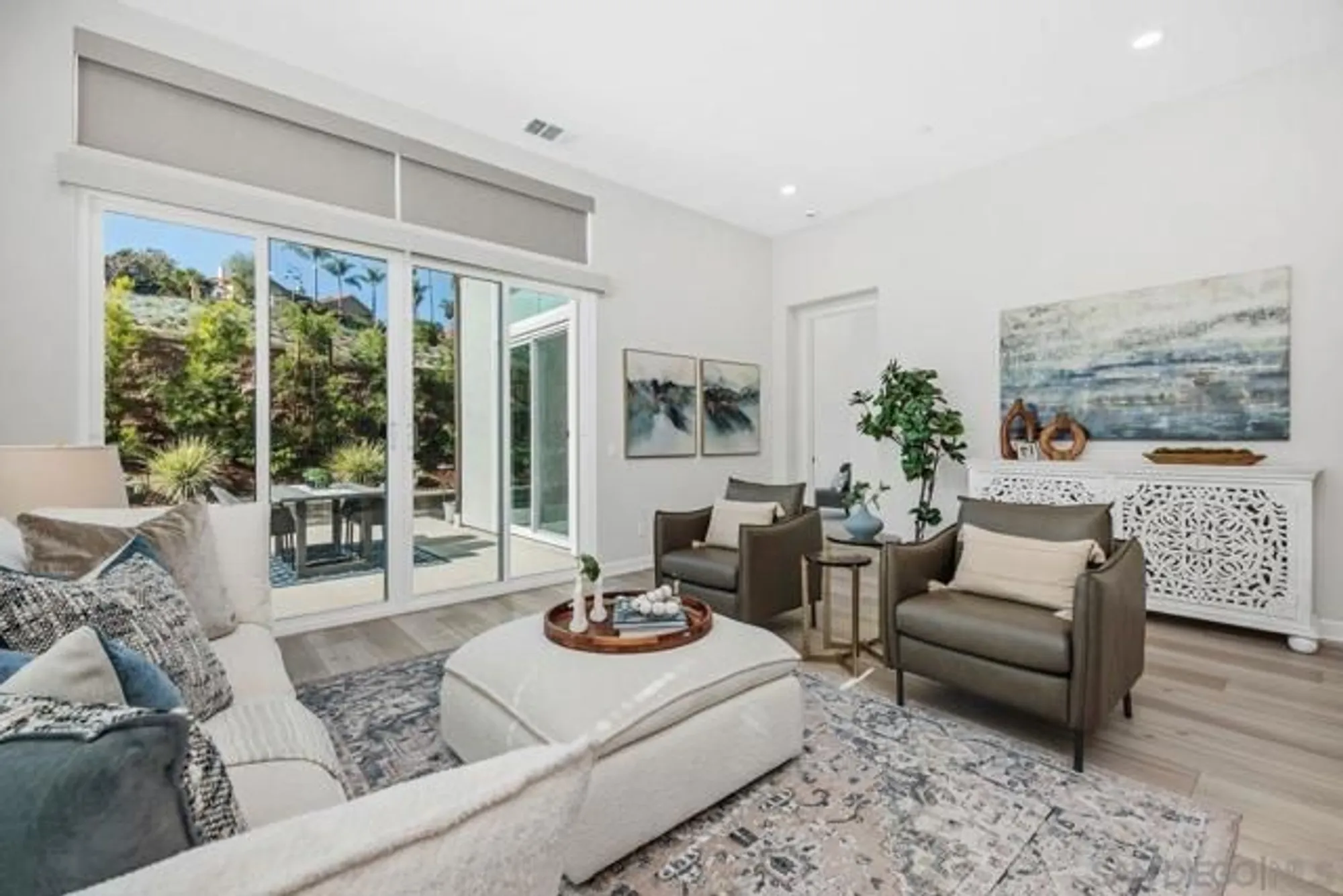 Property Slideshow image 14 of 37 | 12609 elizabeth way, San Diego, CA, 92129