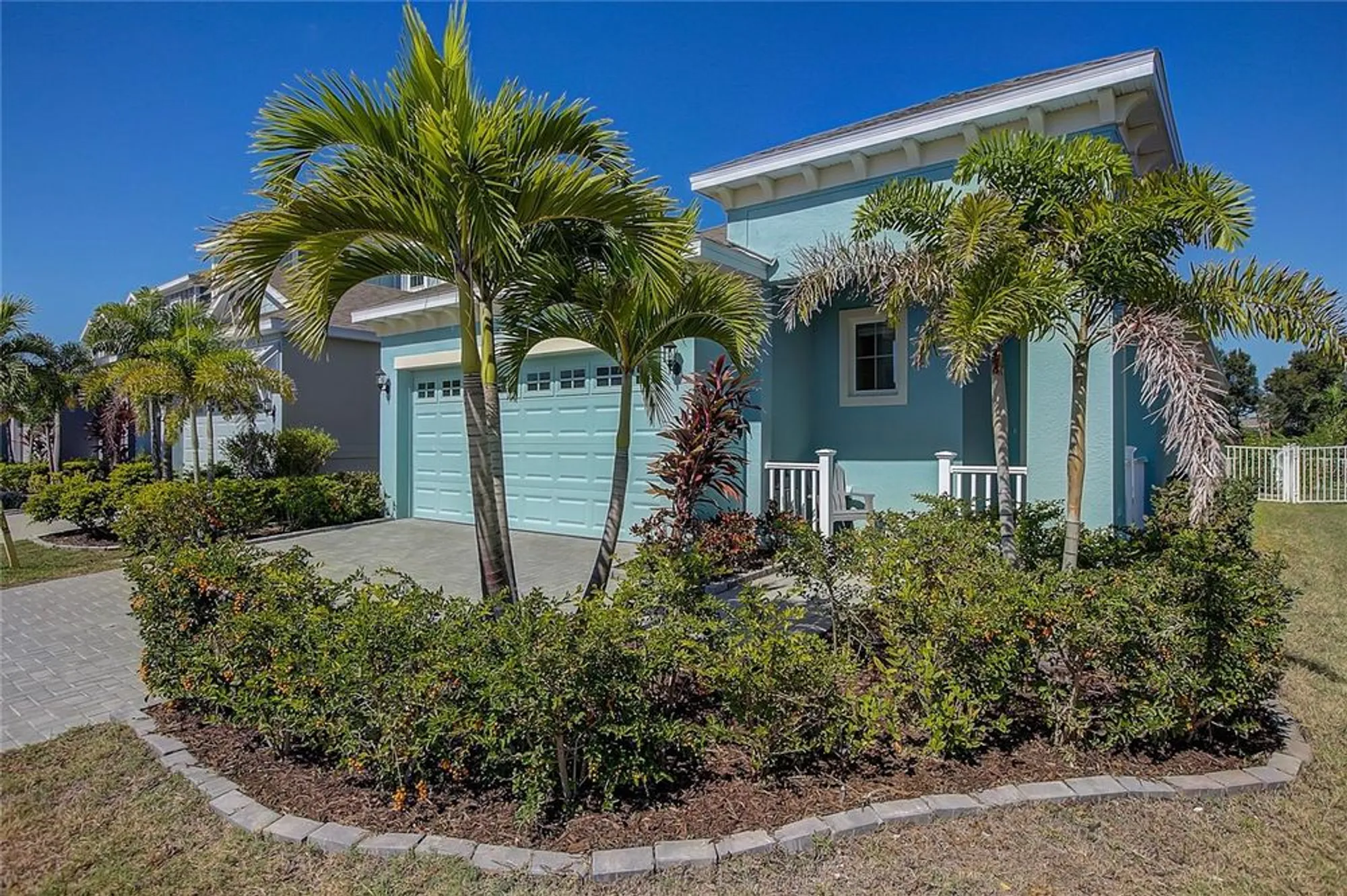 Property Slideshow image 55 of 91 | 411 sandsend ct, Apollo Beach, FL, 33572