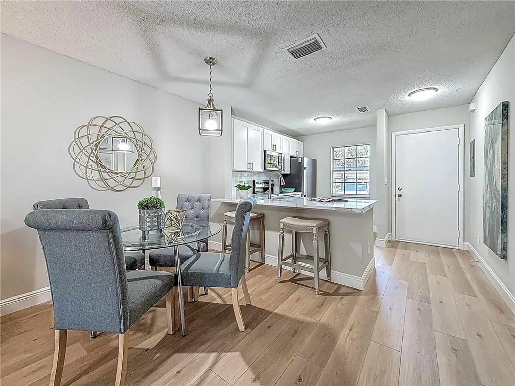 Property Slideshow image 8 of 28 | 1701 pinehurst rd apt 16c, Dunedin, FL, 34698