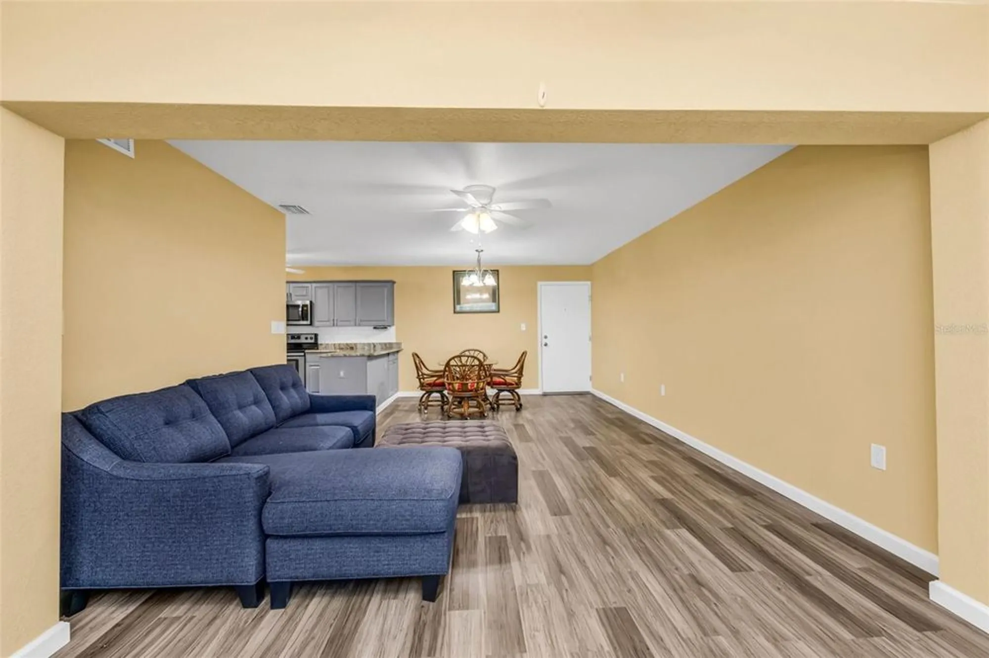 Property Slideshow image 9 of 51 | 21267 gertrude ave apt 212, Port Charlotte, FL, 33952