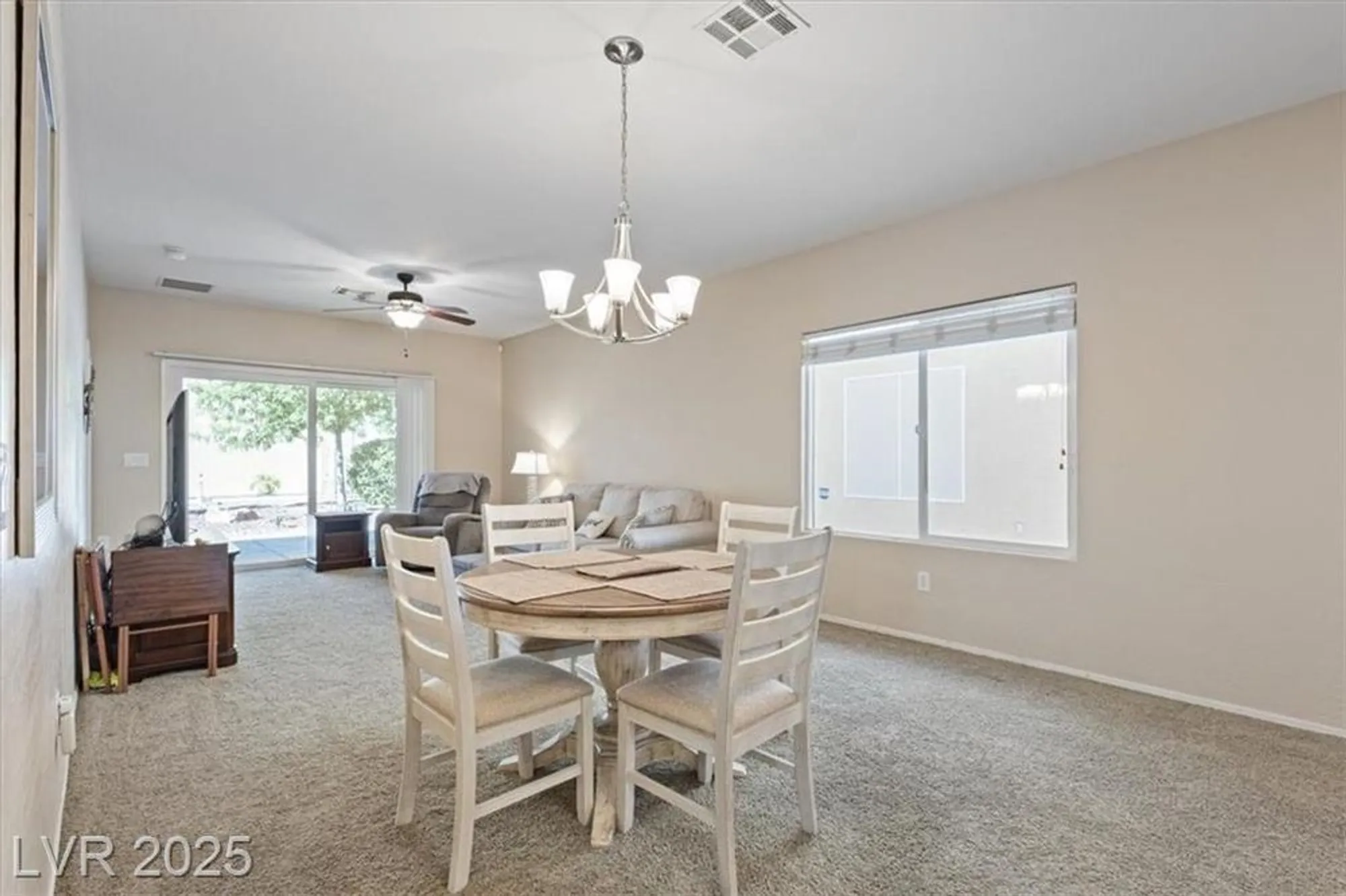Property Slideshow image 11 of 25 | 7945 woodlark ct, North Las Vegas, NV, 89084