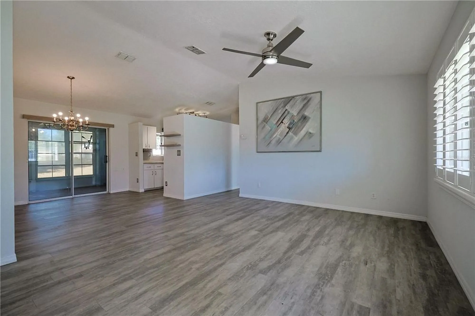 Property Slideshow image 10 of 45 | 10542 sw 62nd terrace rd, Ocala, FL, 34476