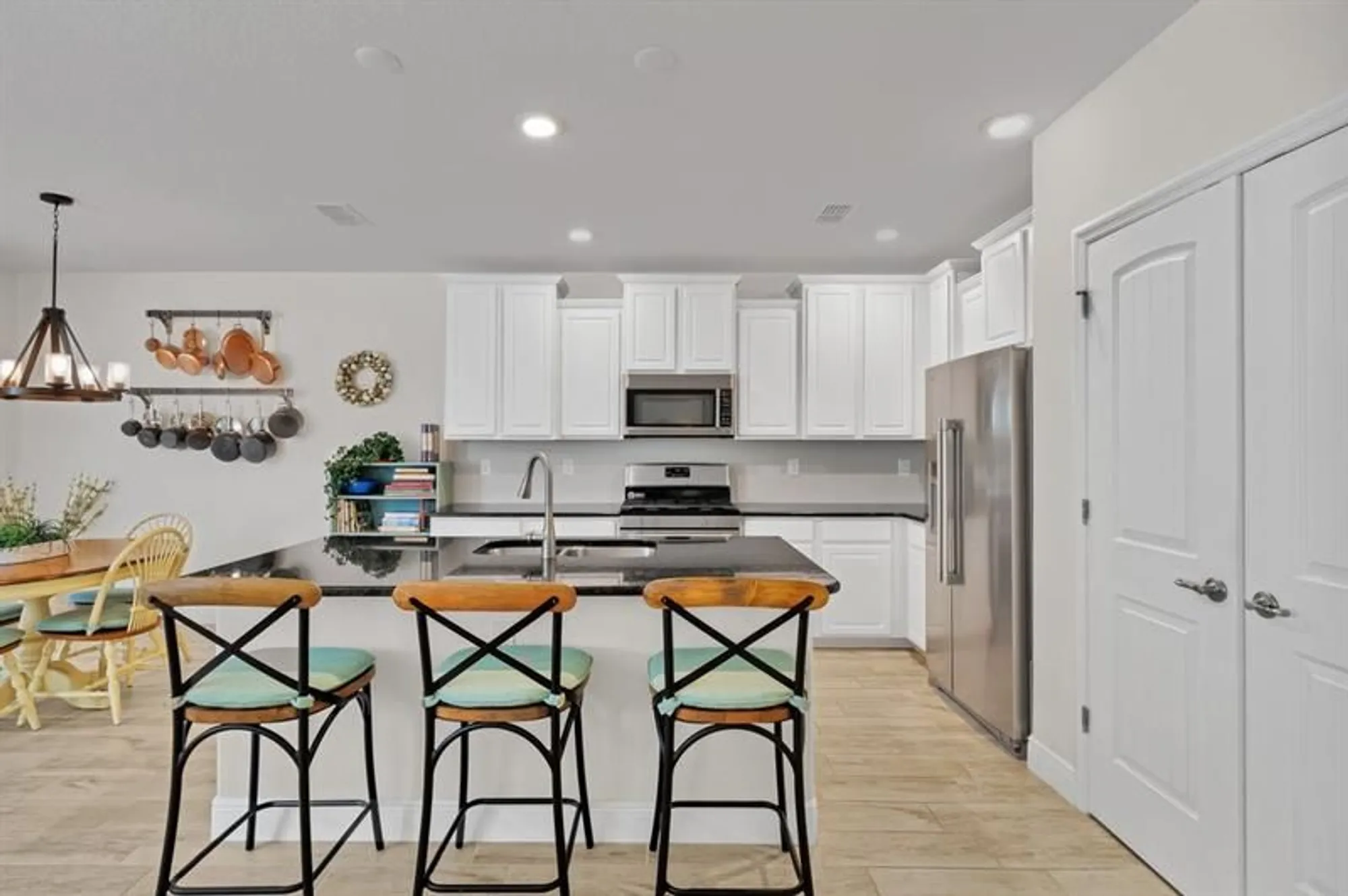 Property Slideshow image 11 of 47 | 5949 buttonwood sq, Vero Beach, FL, 32966