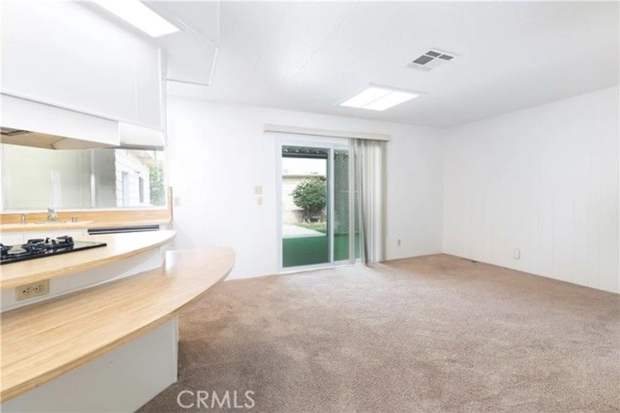 Property Slideshow image 11 of 34 | 2918 dogwood way, Hemet, CA, 92545