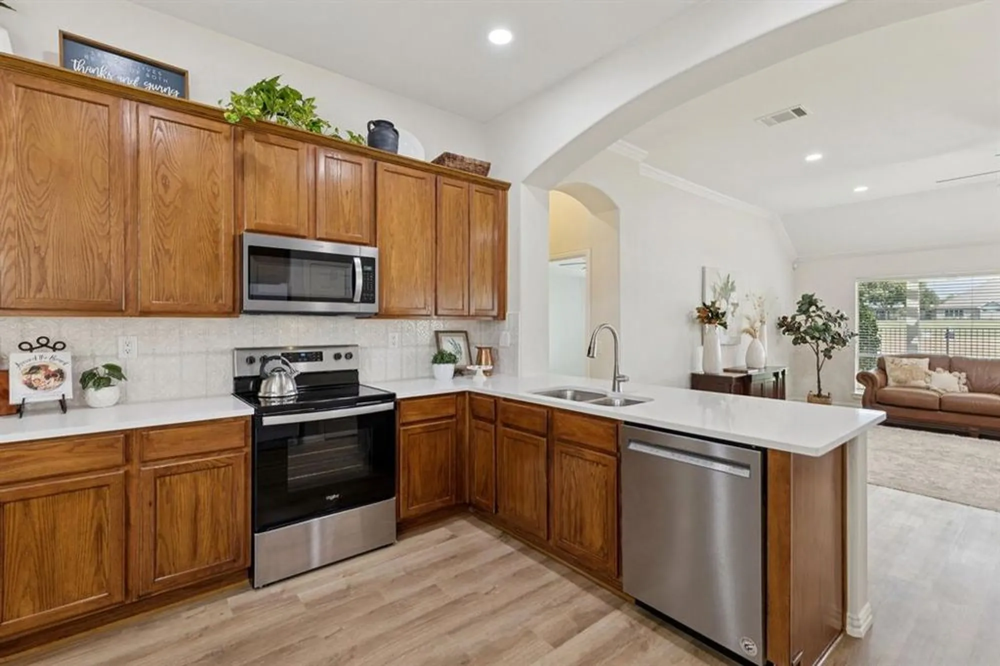 Property Slideshow image 11 of 31 | 10101 southpoint ct, Denton, TX, 76207