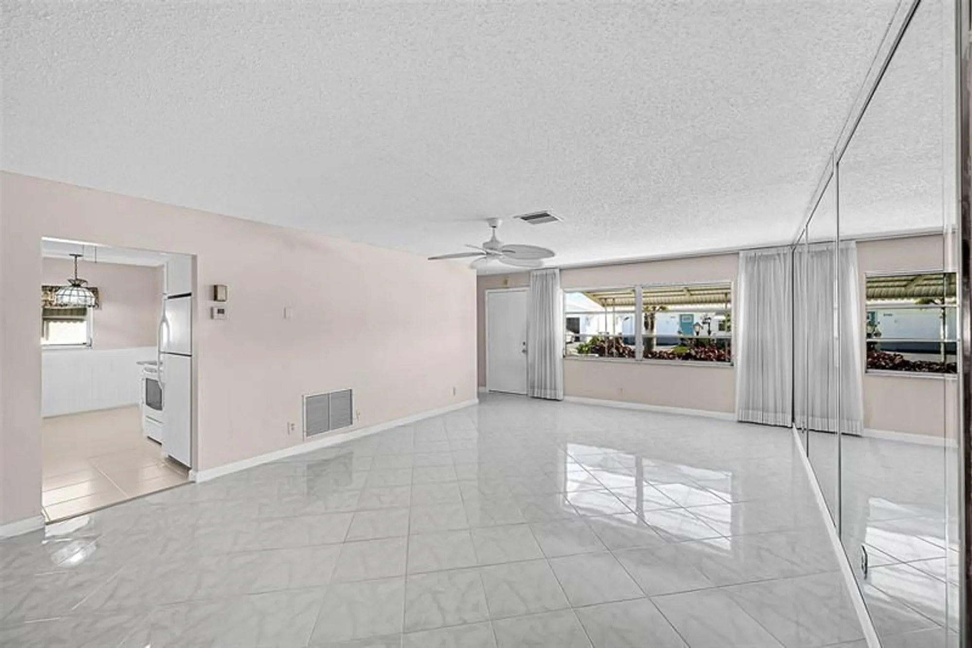 Property Slideshow image 6 of 35 | 1515 sw 21st st, Boynton Beach, FL, 33426
