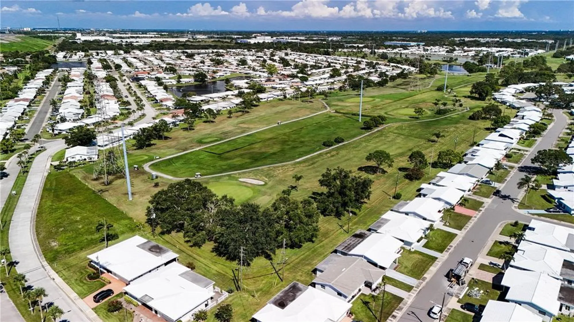 Property Slideshow image 28 of 52 | 10139 44th way n # 10139, Pinellas Park, FL, 33782