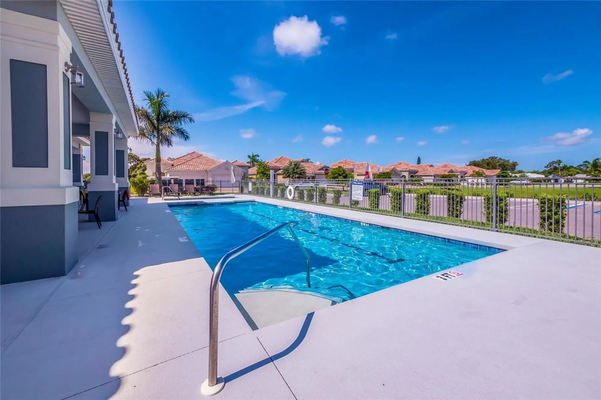 Property Slideshow image 49 of 50 | 7105 vista bella dr, Bradenton, FL, 34209