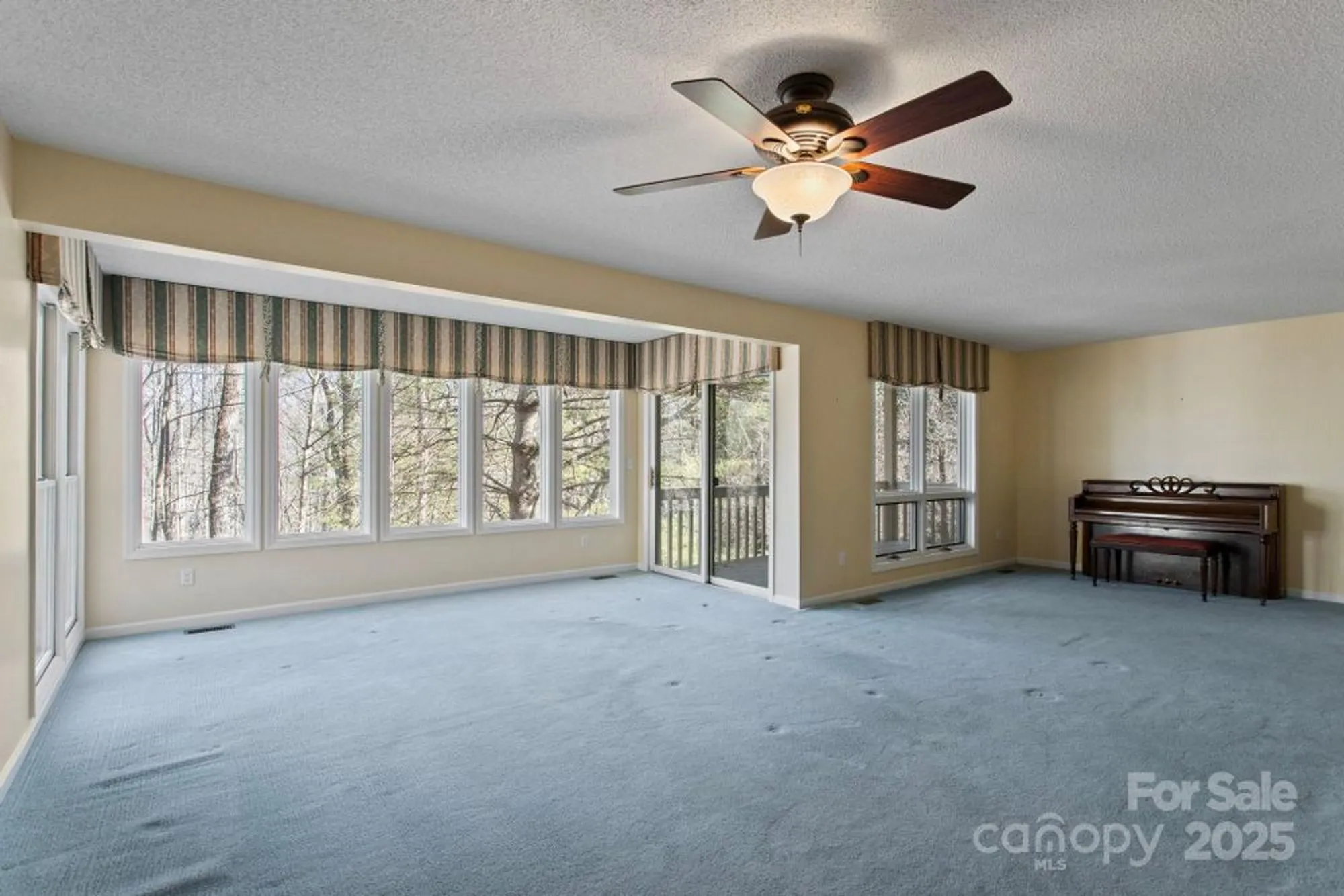 Property Slideshow image 26 of 42 | 514 cobblestone ln 45, Flat Rock, NC, 28731