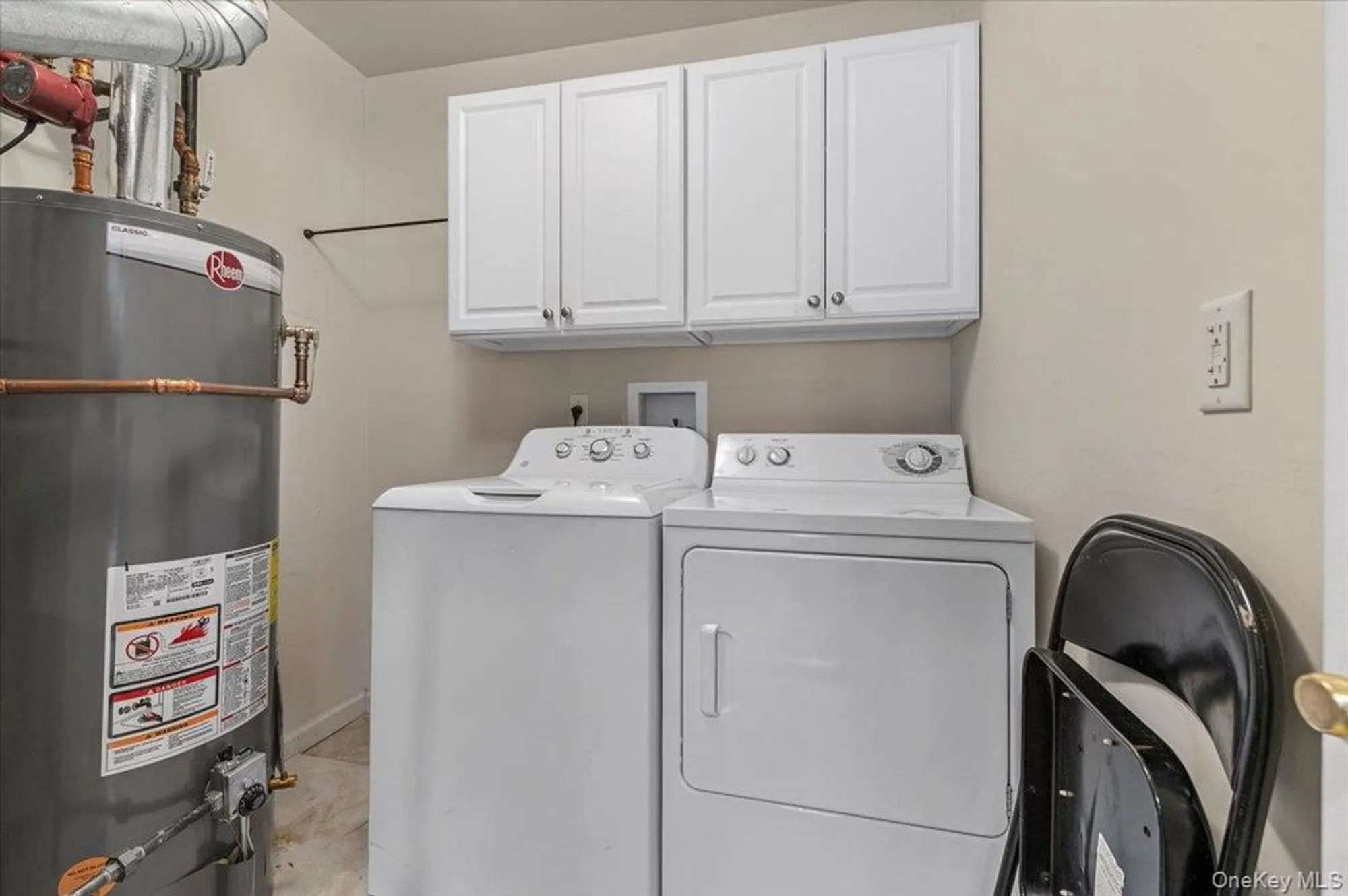 Property Slideshow image 25 of 27 | 108 joseph ln, Dix Hills, NY, 11746