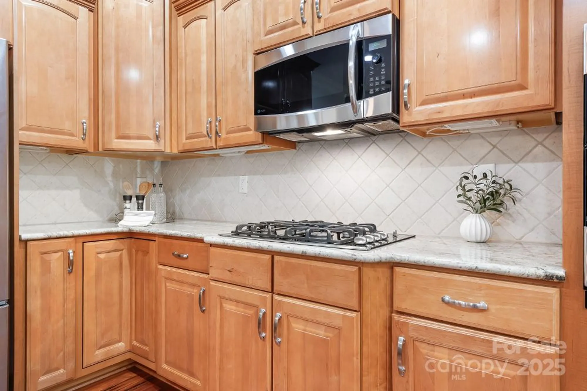 Property Slideshow image 12 of 43 | 12700 meetinghouse dr, Cornelius, NC, 28031