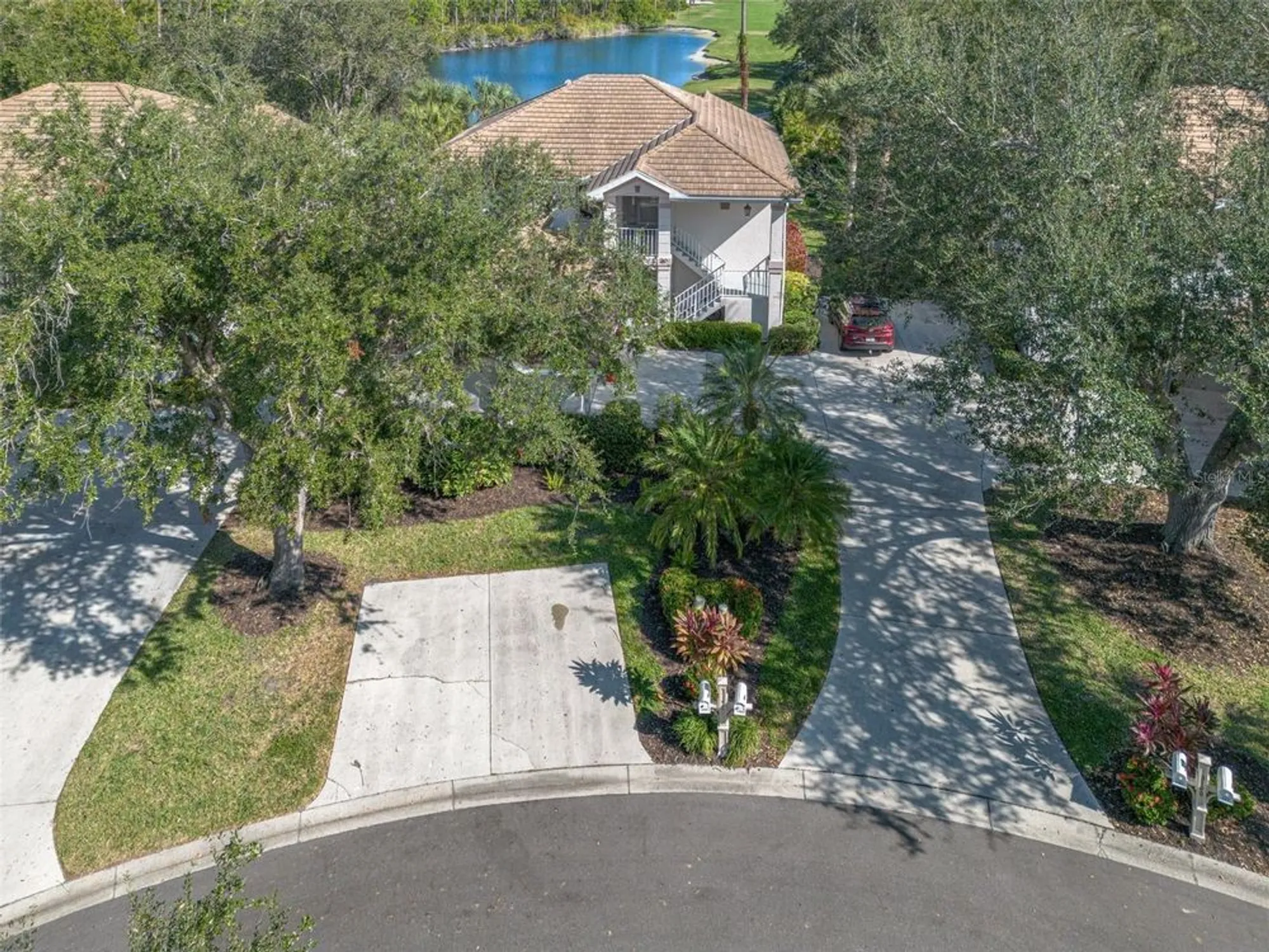 Property Slideshow image 21 of 55 | 3101 club dr 220, Port Charlotte, FL, 33953