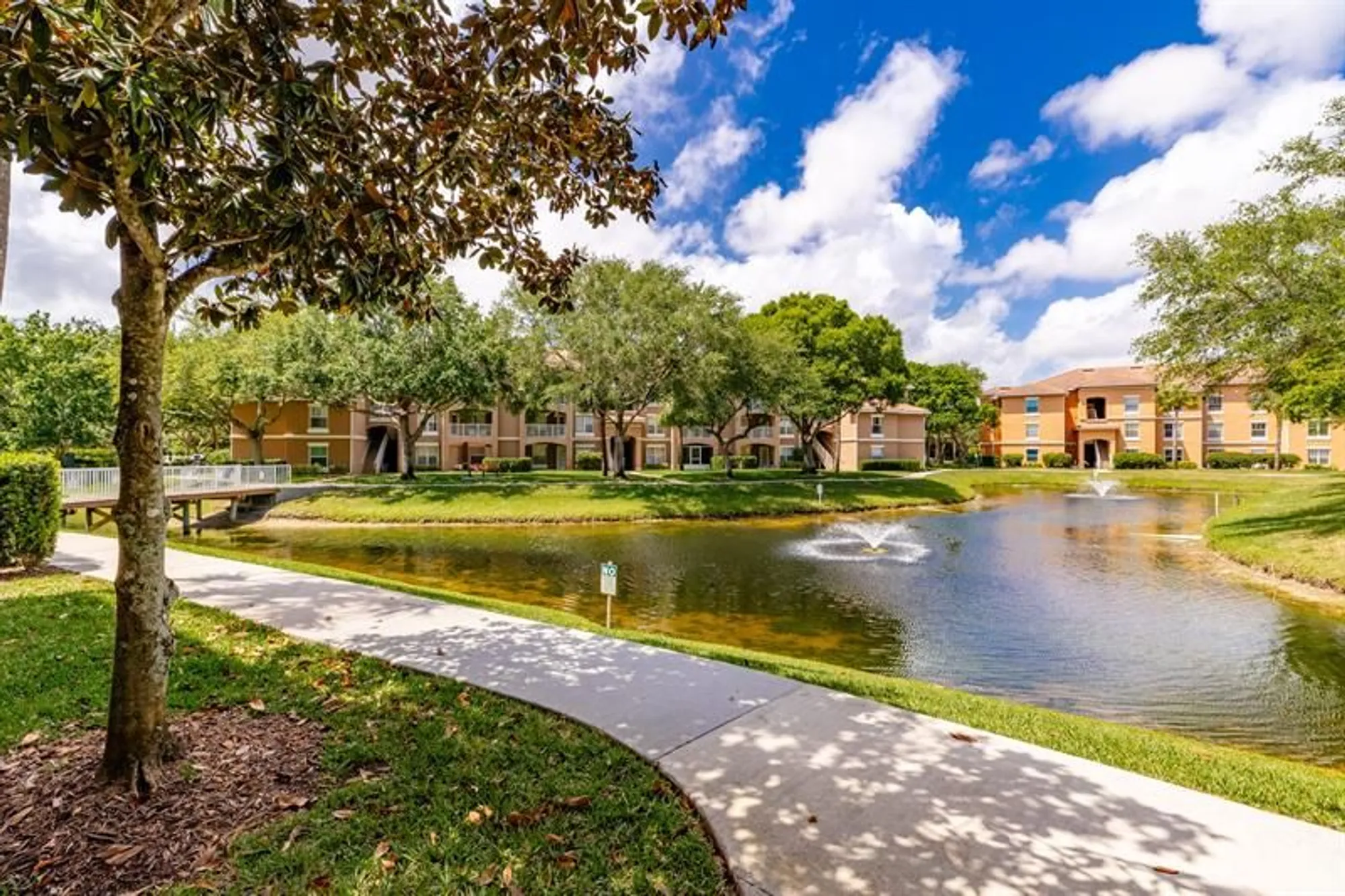 Property Slideshow image 26 of 49 | 5020 fairways cir j107, Vero Beach, FL, 32967