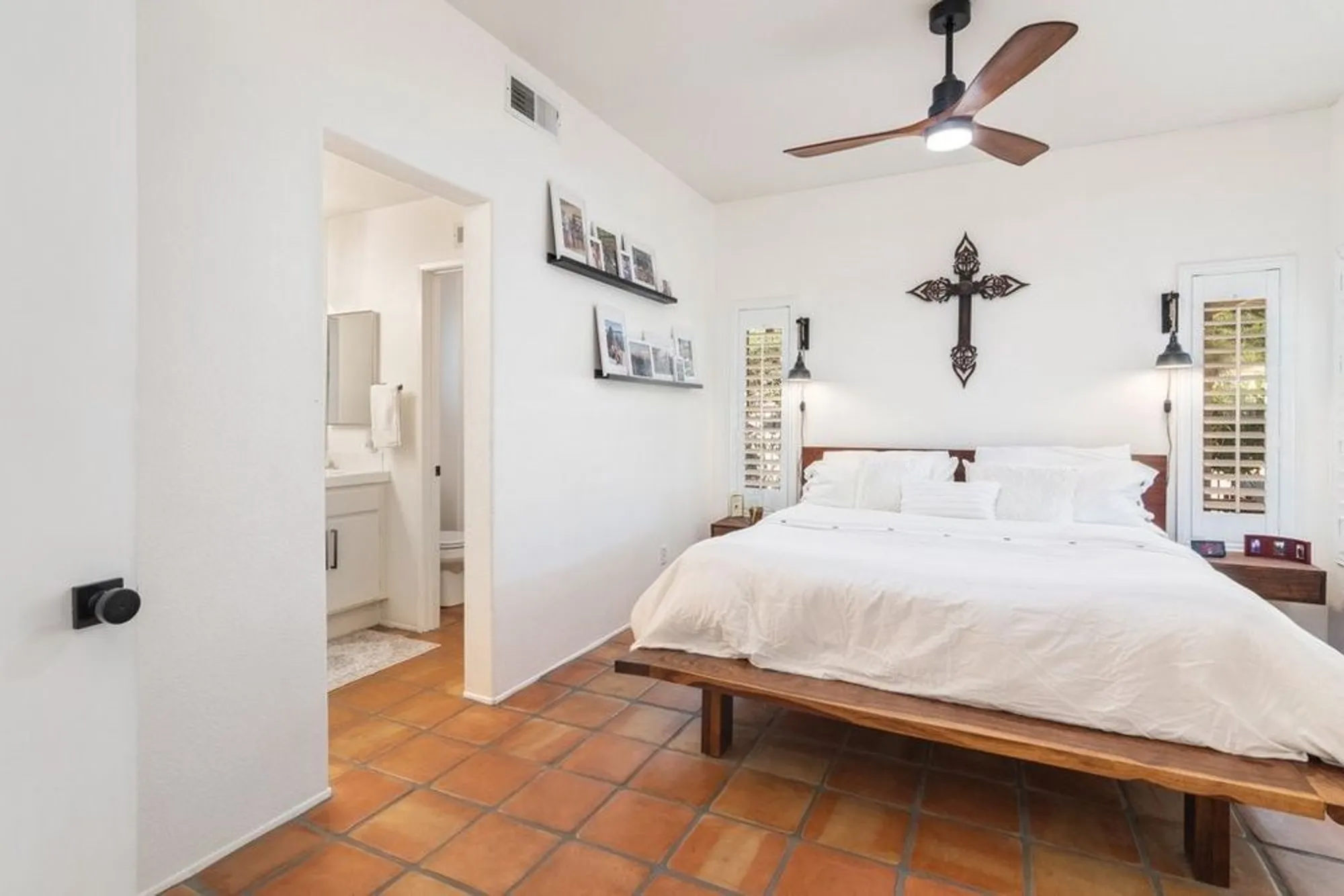 Property Slideshow image 12 of 56 | 23825 corte picante, Murrieta, CA, 92562