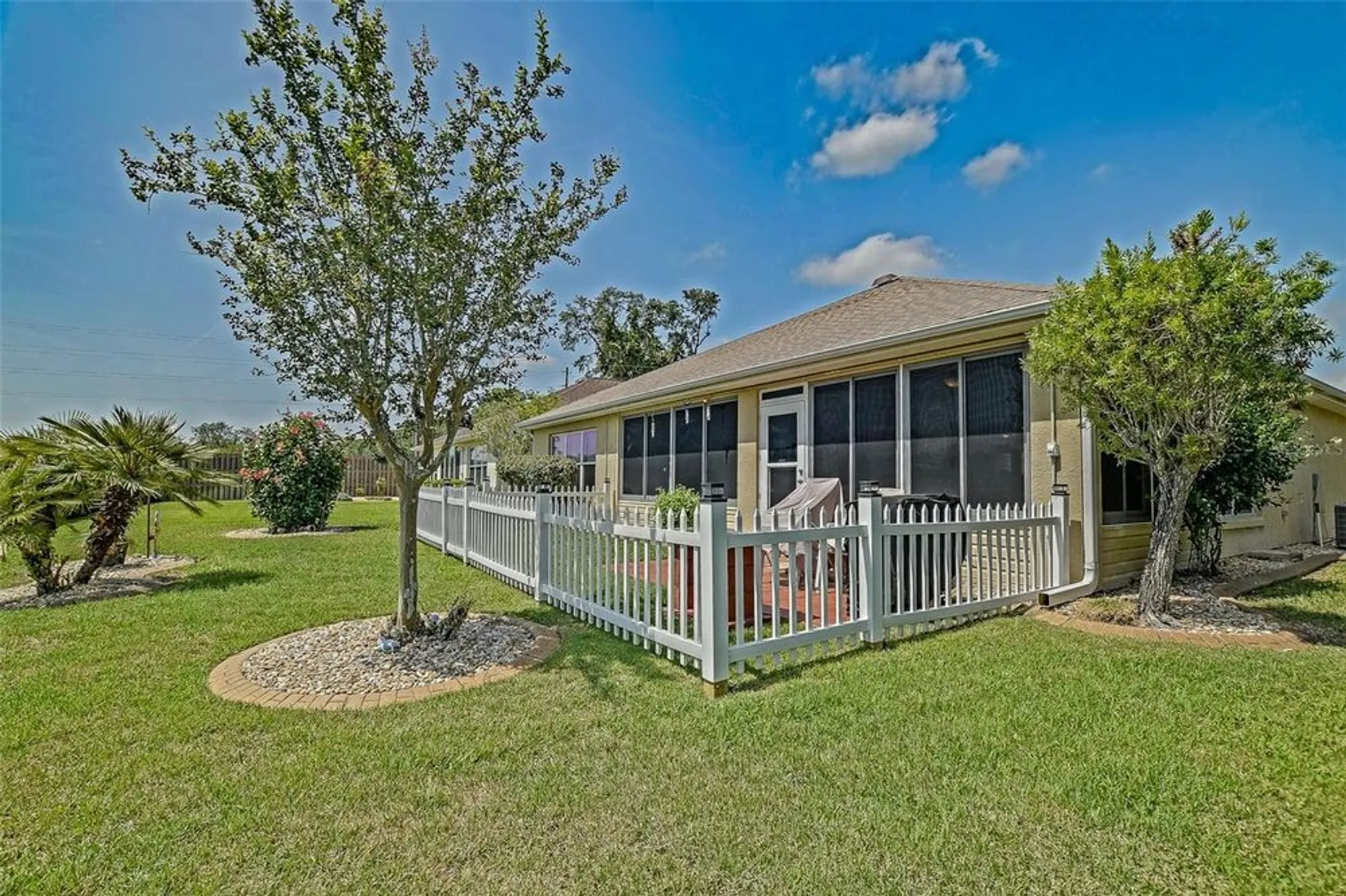Property Slideshow image 18 of 82 | 14004 se 94th ave, Summerfield, FL, 34491