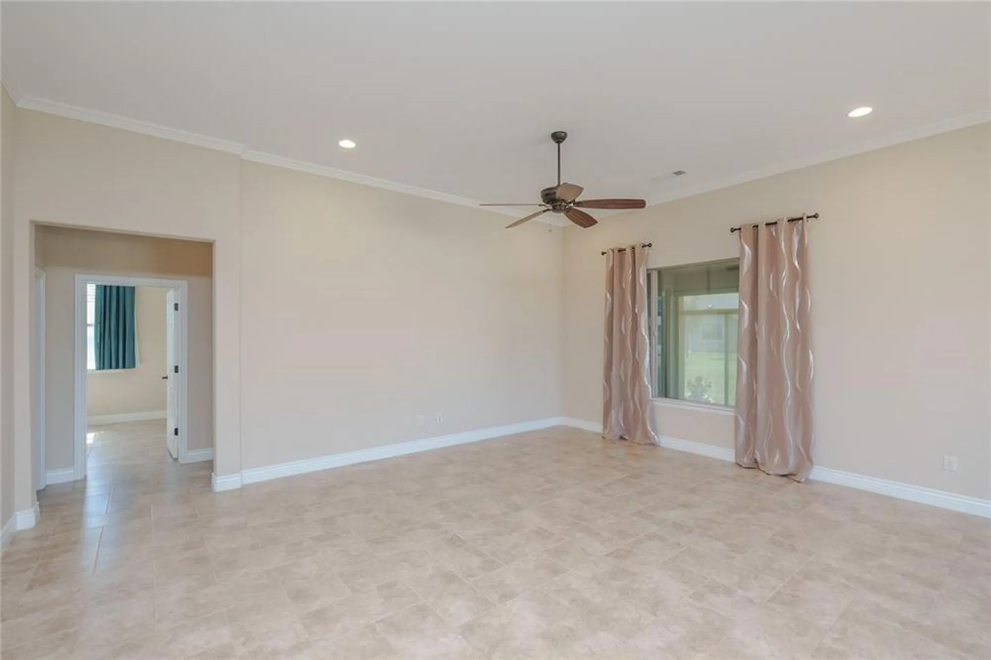 Property Slideshow image 12 of 36 | 12813 pumice ln, Denton, TX, 76207