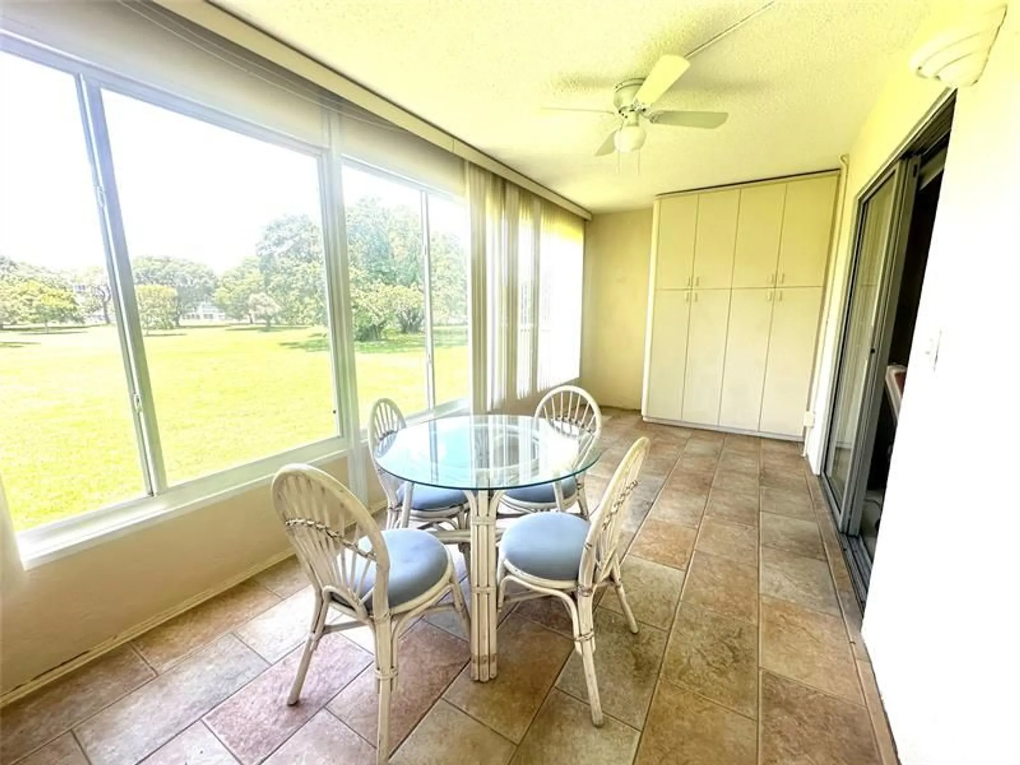 Property Slideshow image 20 of 57 | 2009 berkshire a # 2009, Deerfield Beach, FL, 33442