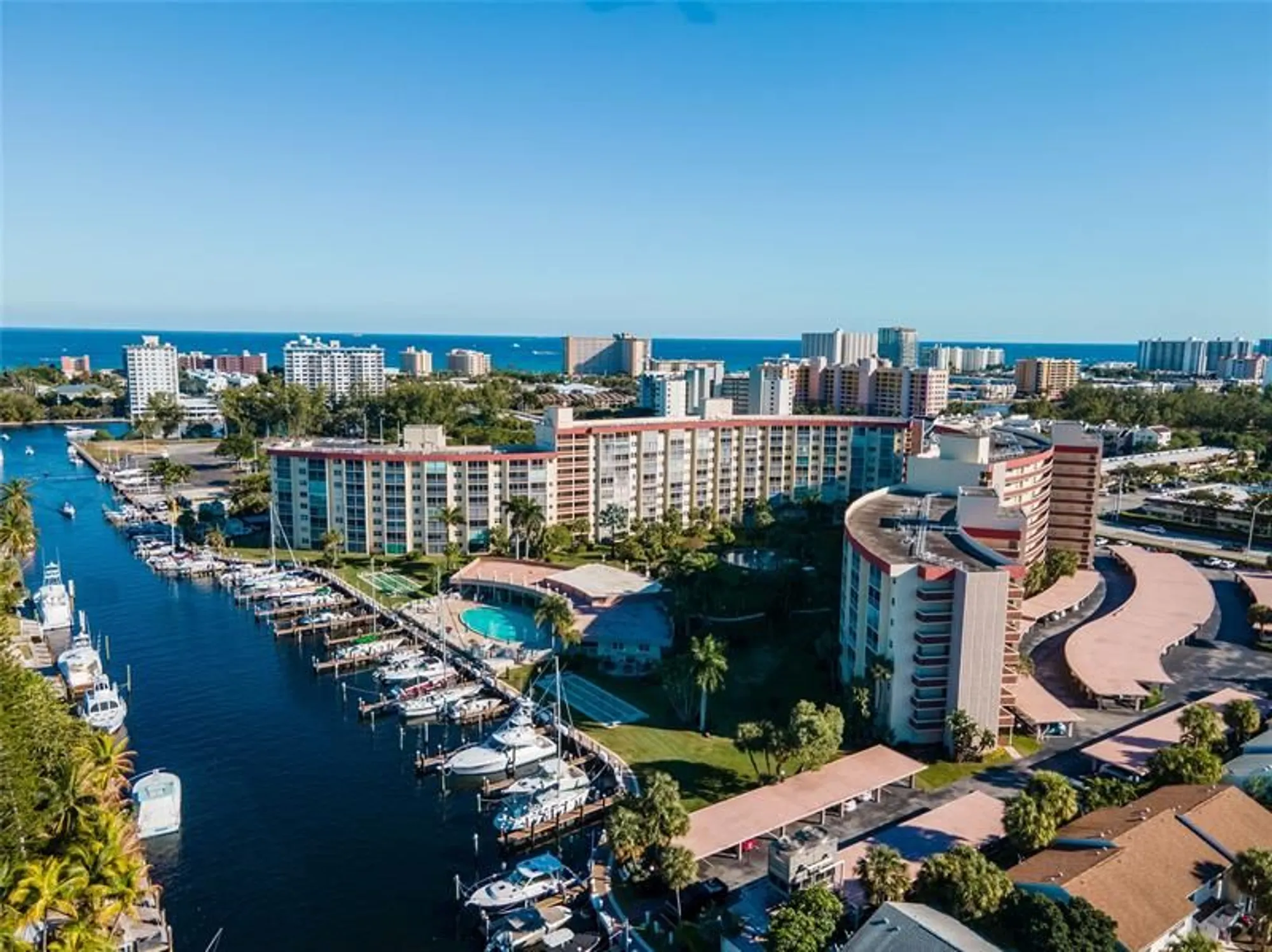 Property Slideshow image 20 of 32 | 2731 ne 14th street cswy 103, Pompano Beach, FL, 33062