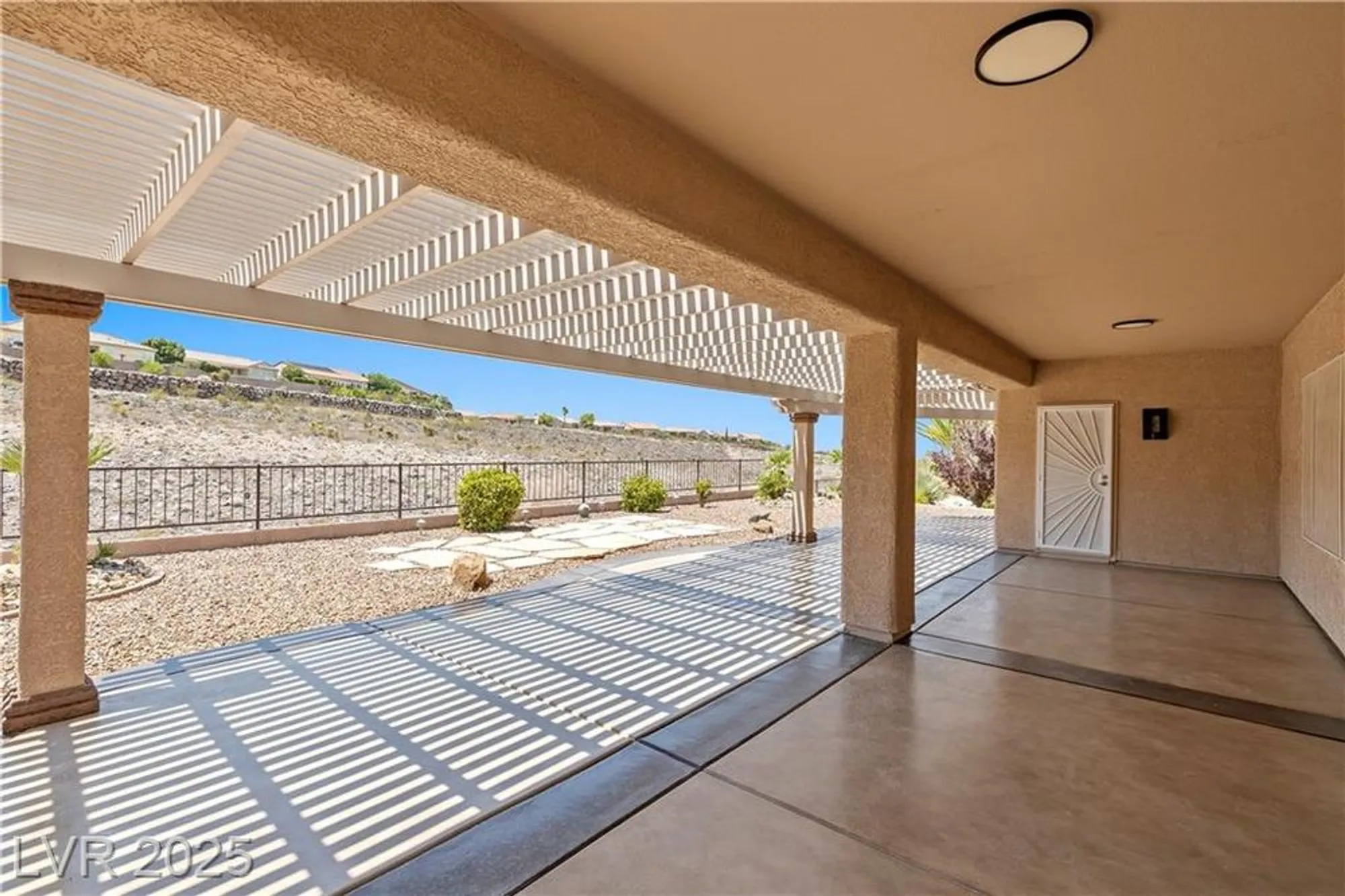 Property Slideshow image 26 of 31 | 2151 shadow canyon dr, Henderson, NV, 89044