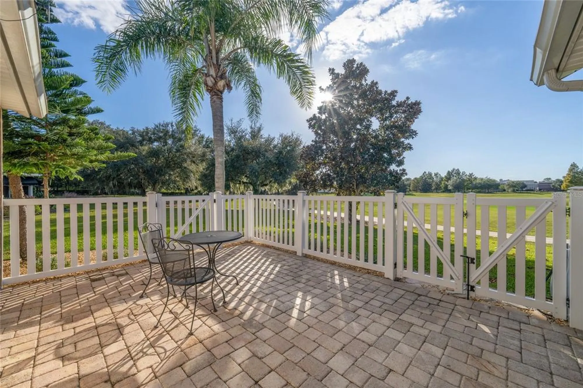 Property Slideshow image 37 of 62 | 967 livingston loop, The Villages, FL, 32162