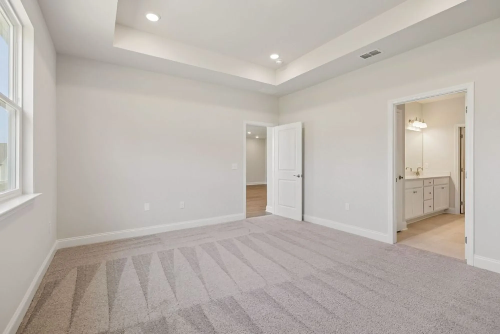 Property Slideshow image 35 of 50 | 360 stonehaus cir, Antioch, TN, 37013