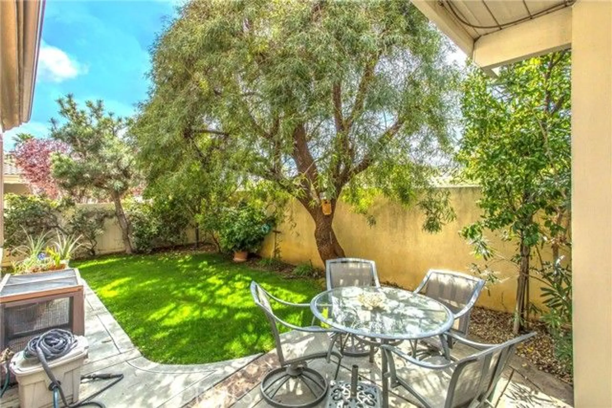 Property Slideshow image 25 of 40 | 1800 litchfield dr, Banning, CA, 92220