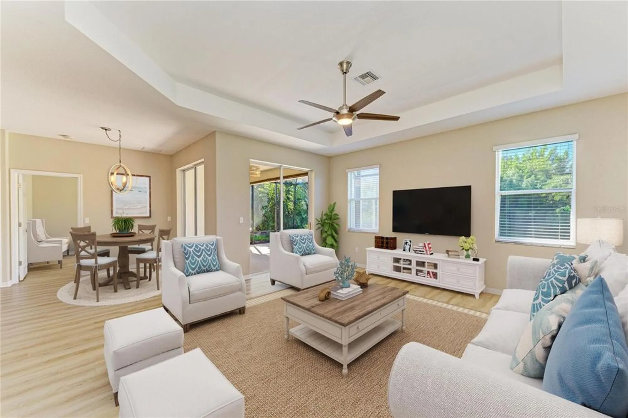 Property Slideshow image 17 of 63 | 350 river enclave ct, Bradenton, FL, 34212