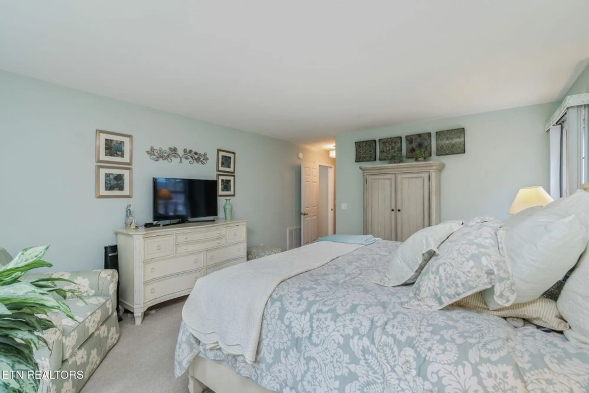 Property Slideshow image 21 of 45 | 12 dewsbury ter, Crossville, TN, 38558