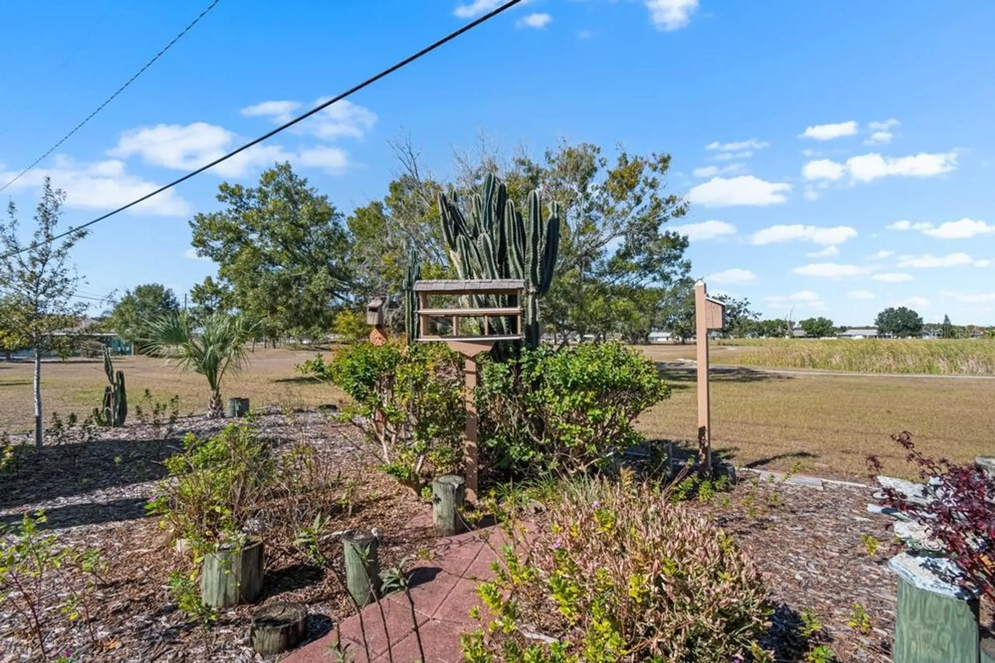 Property Slideshow image 47 of 80 | 829 fox hills dr, Sun City Center, FL, 33573